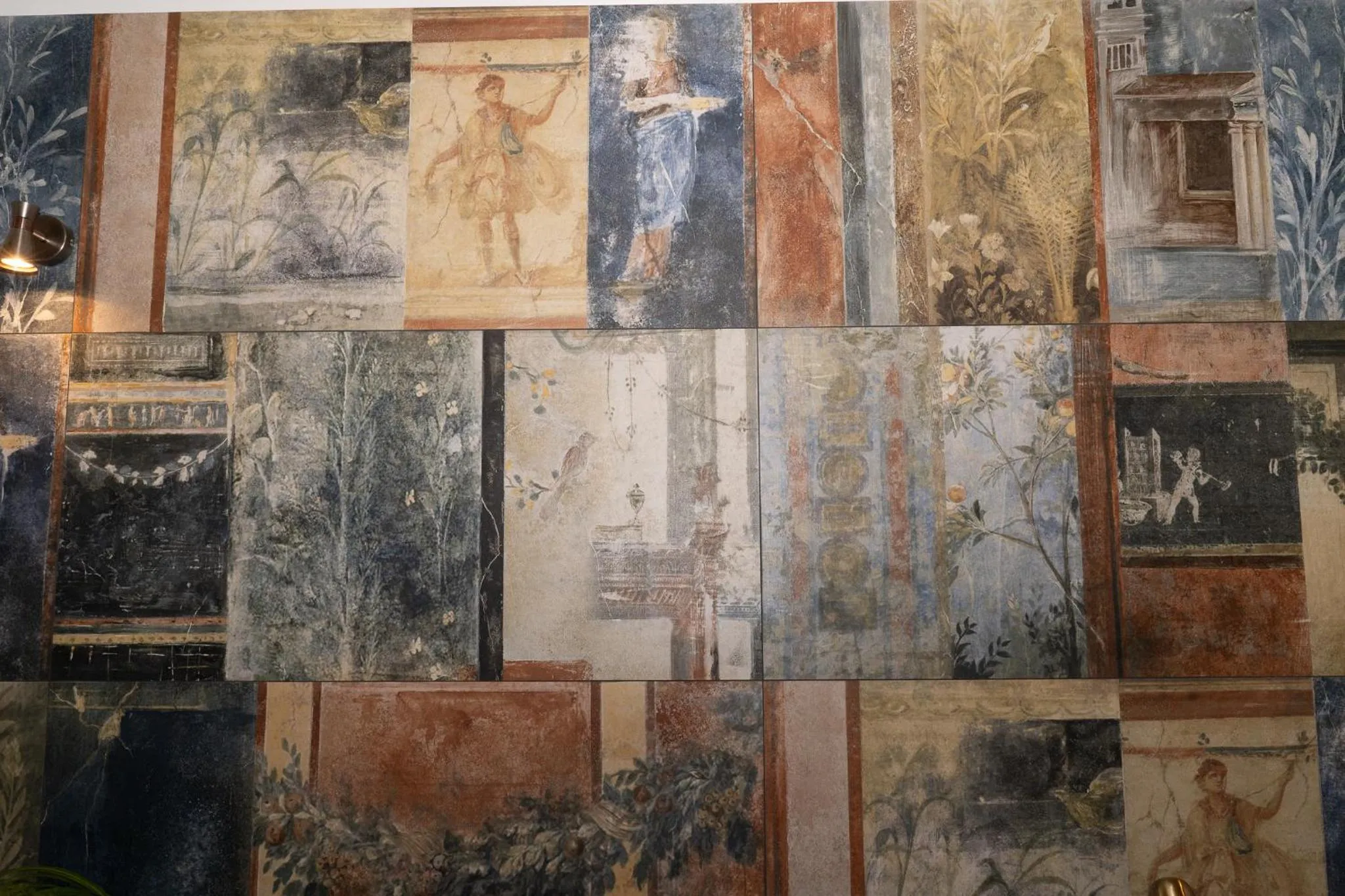 Le Boutique Luxury Rooms diffused in Historic Center