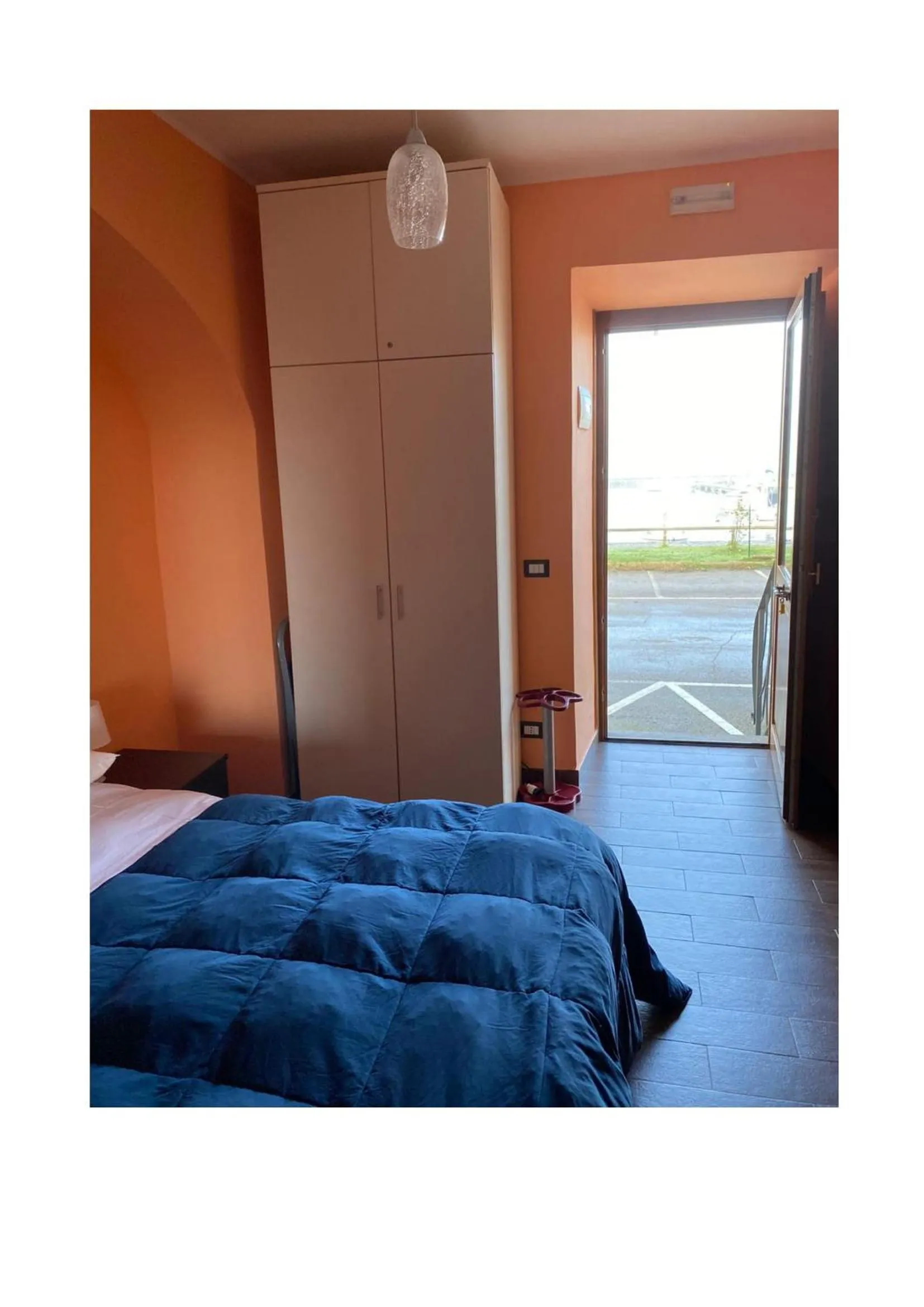 Photo of the whole room, Bed in Alloggio Turistico 103