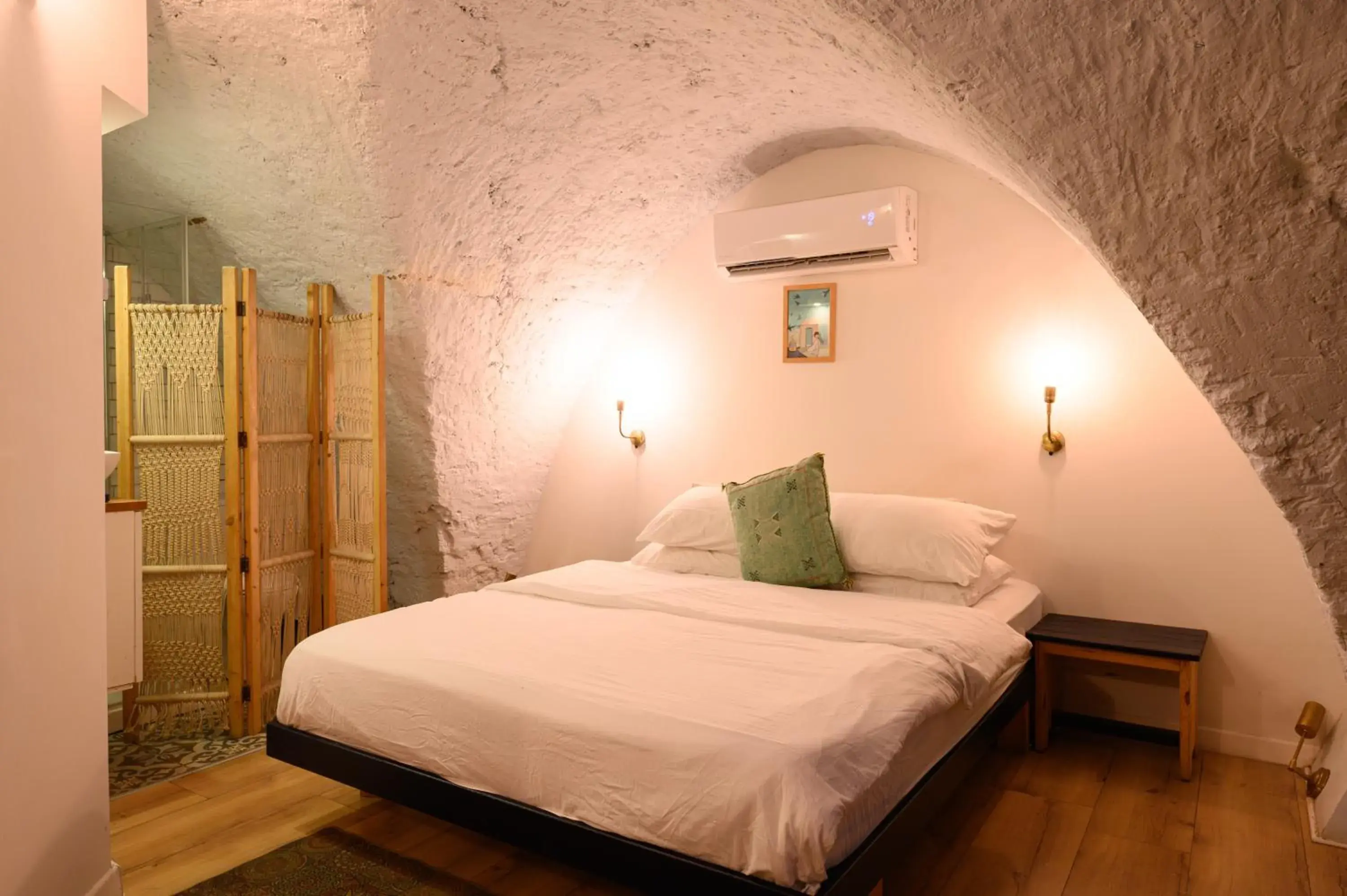 Studio Room - single occupancy in Tel-Aviv LALA Boutique Hotel Studio Room - single occupancy in Tel-Aviv LALA Boutique Hotel