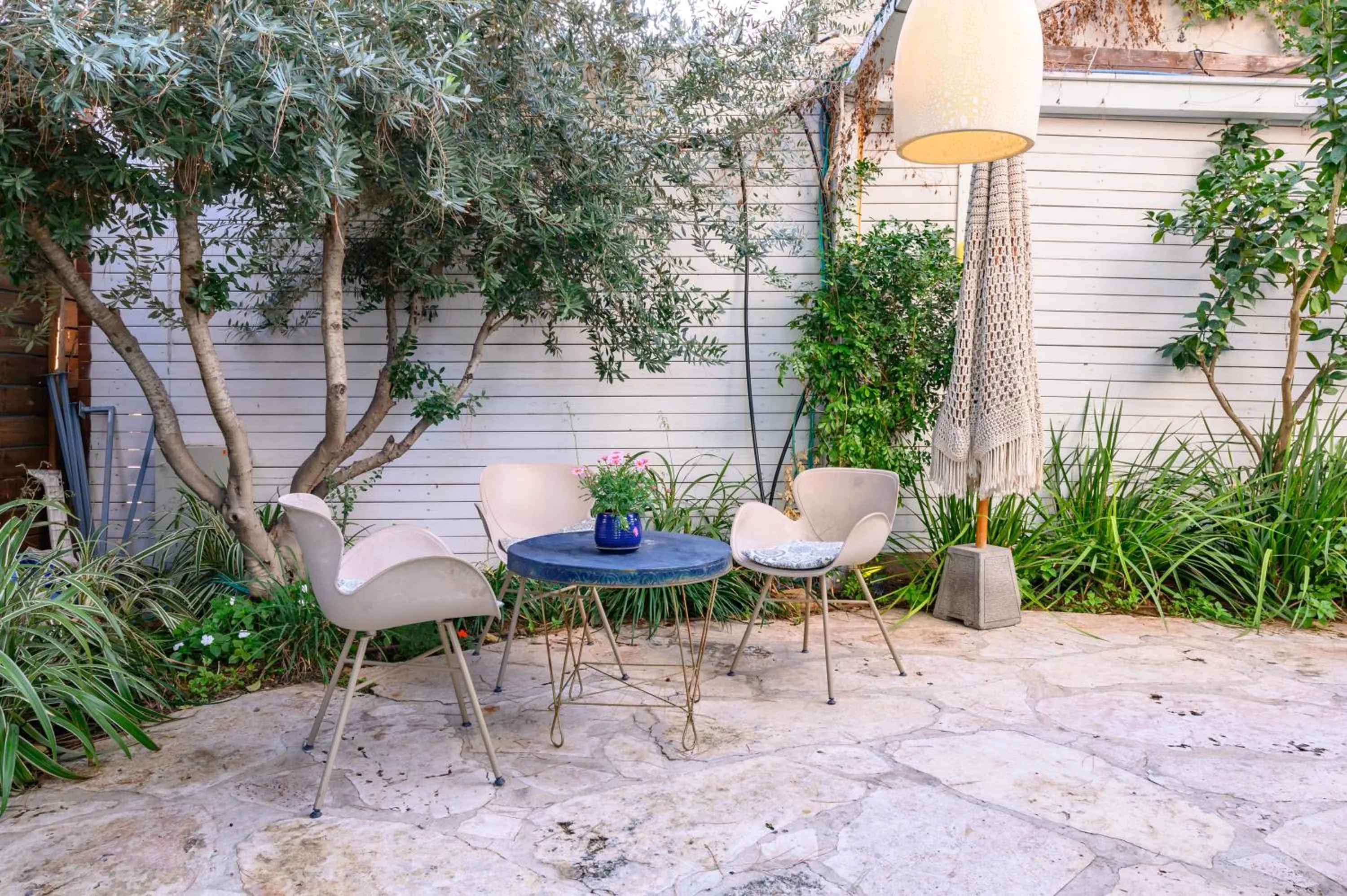 Garden in Tel-Aviv LALA Boutique Hotel