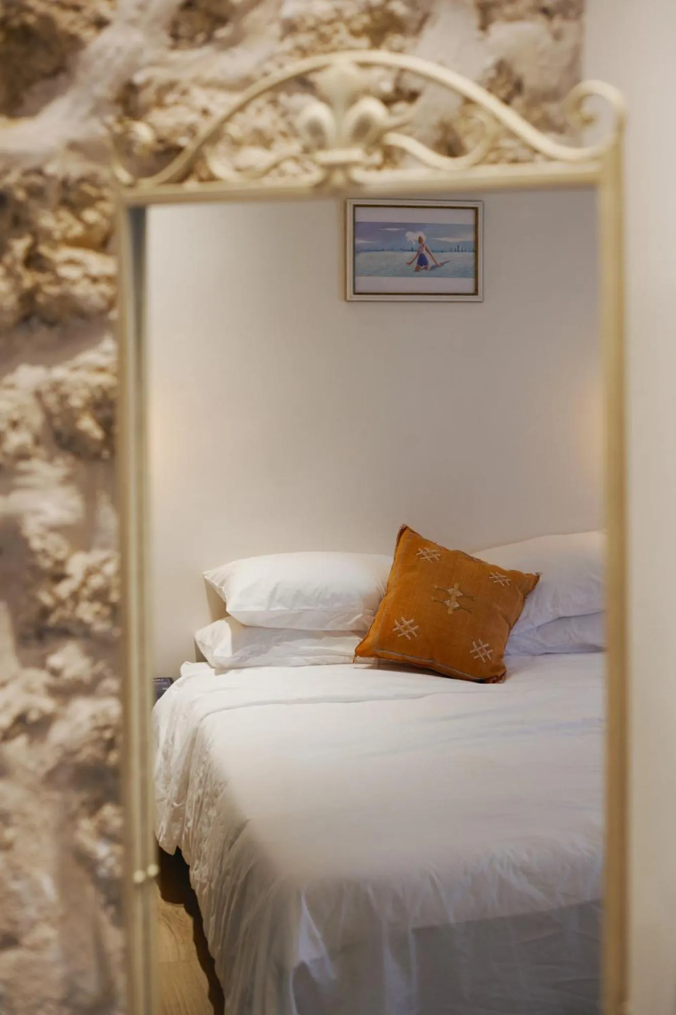 Bedroom, Bed in Tel-Aviv LALA Boutique Hotel