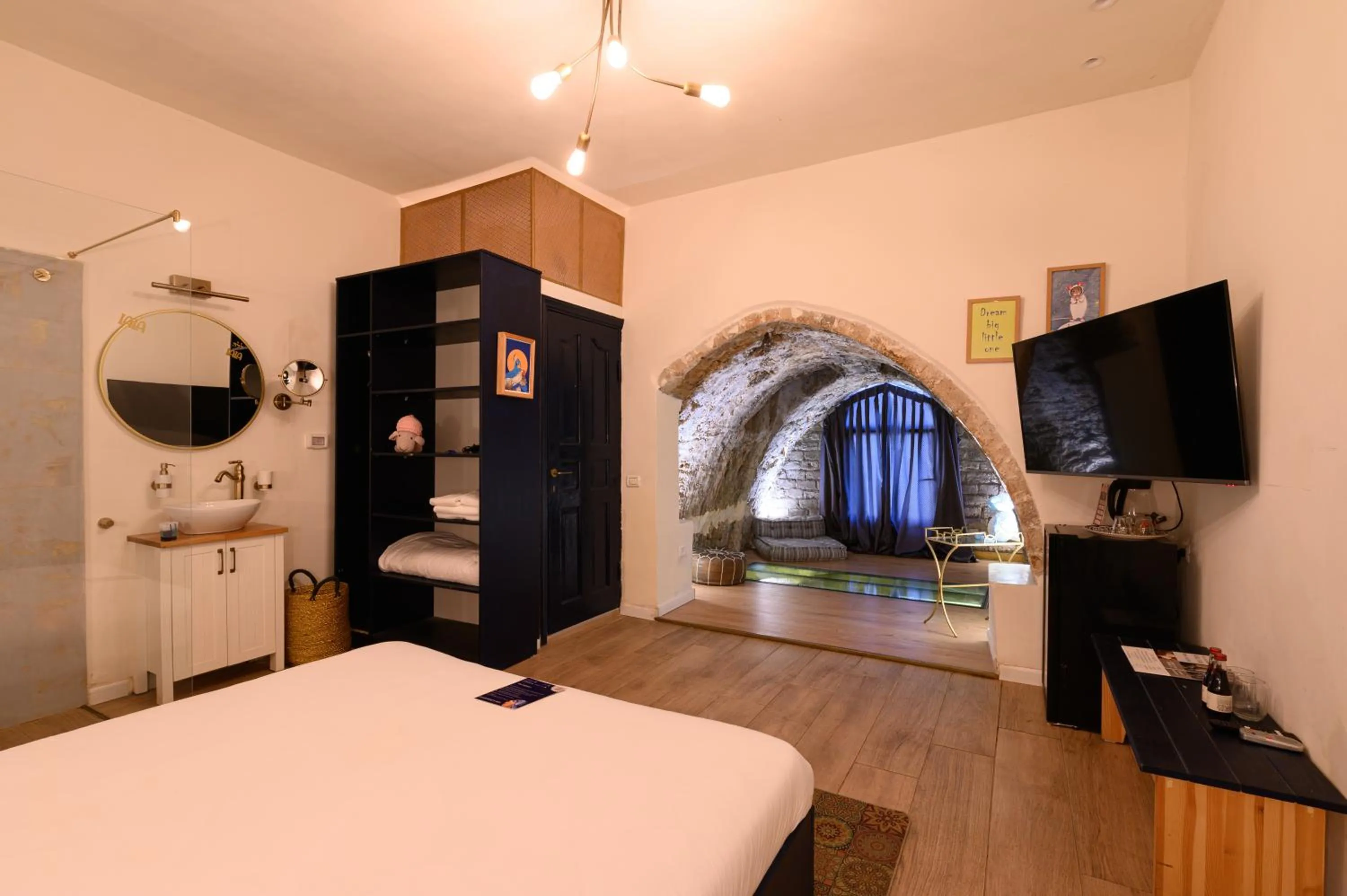 Photo of the whole room, Bed in Tel-Aviv LALA Boutique Hotel