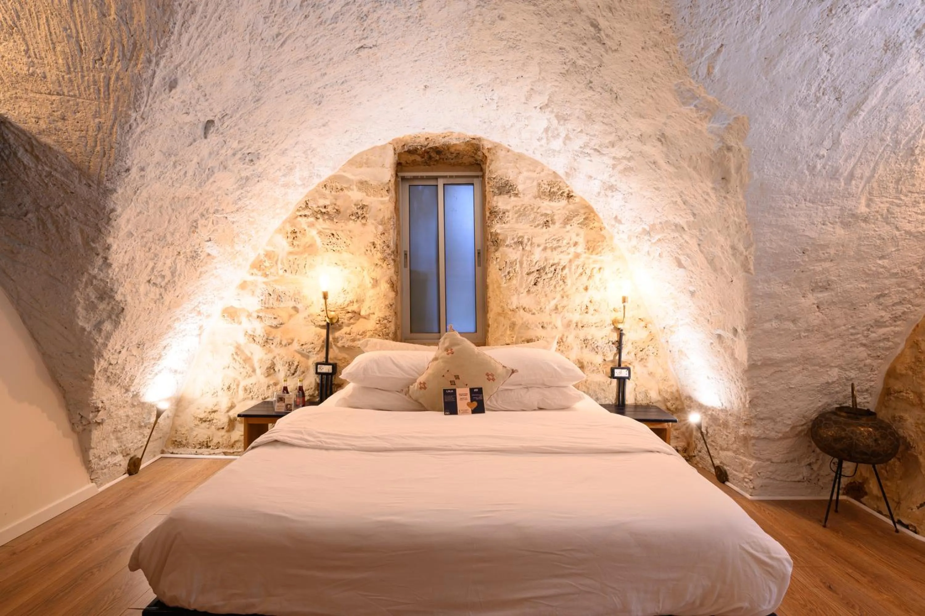 Bed in Tel-Aviv LALA Boutique Hotel