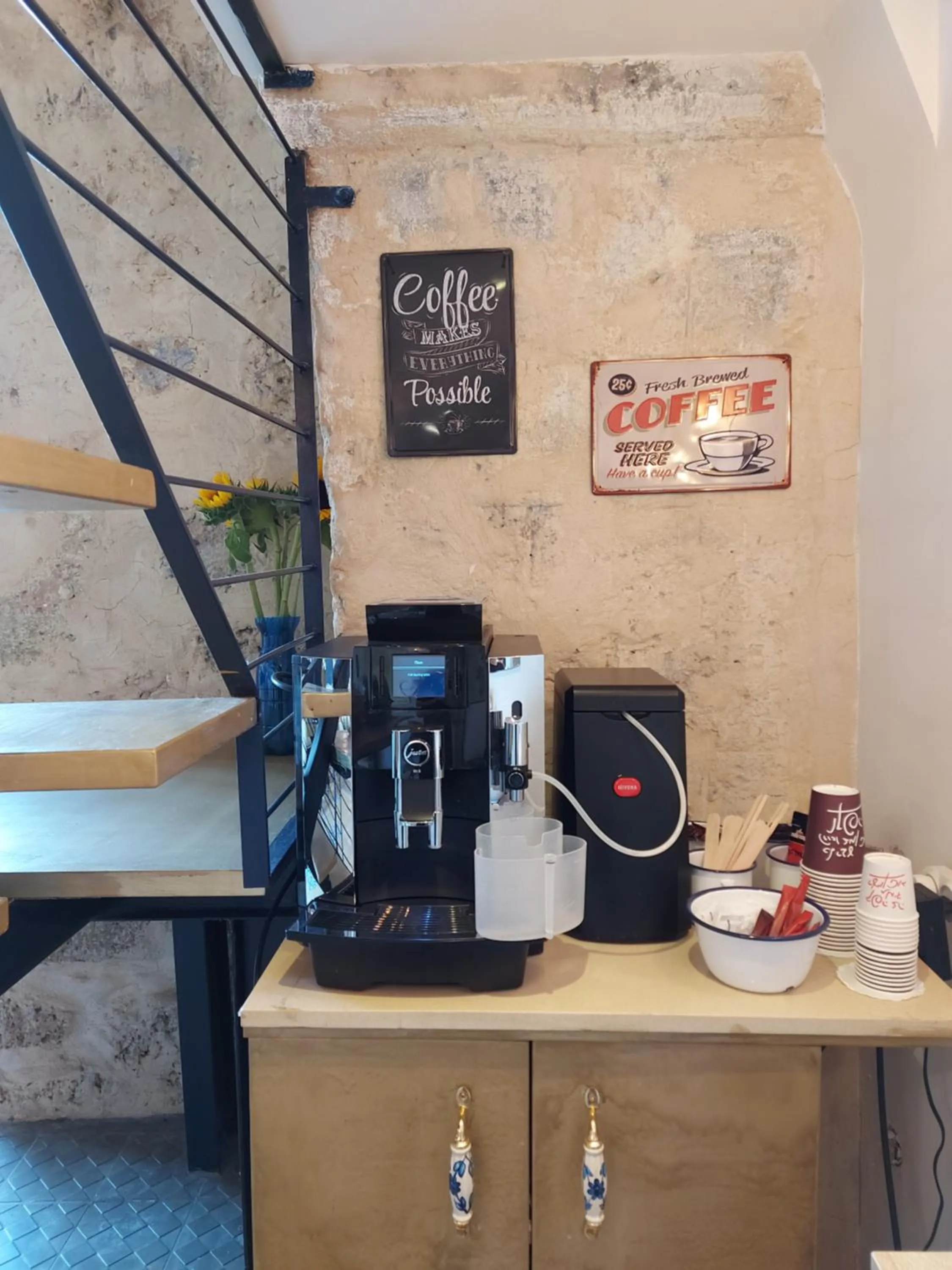 Coffee/tea facilities in Tel-Aviv LALA Boutique Hotel