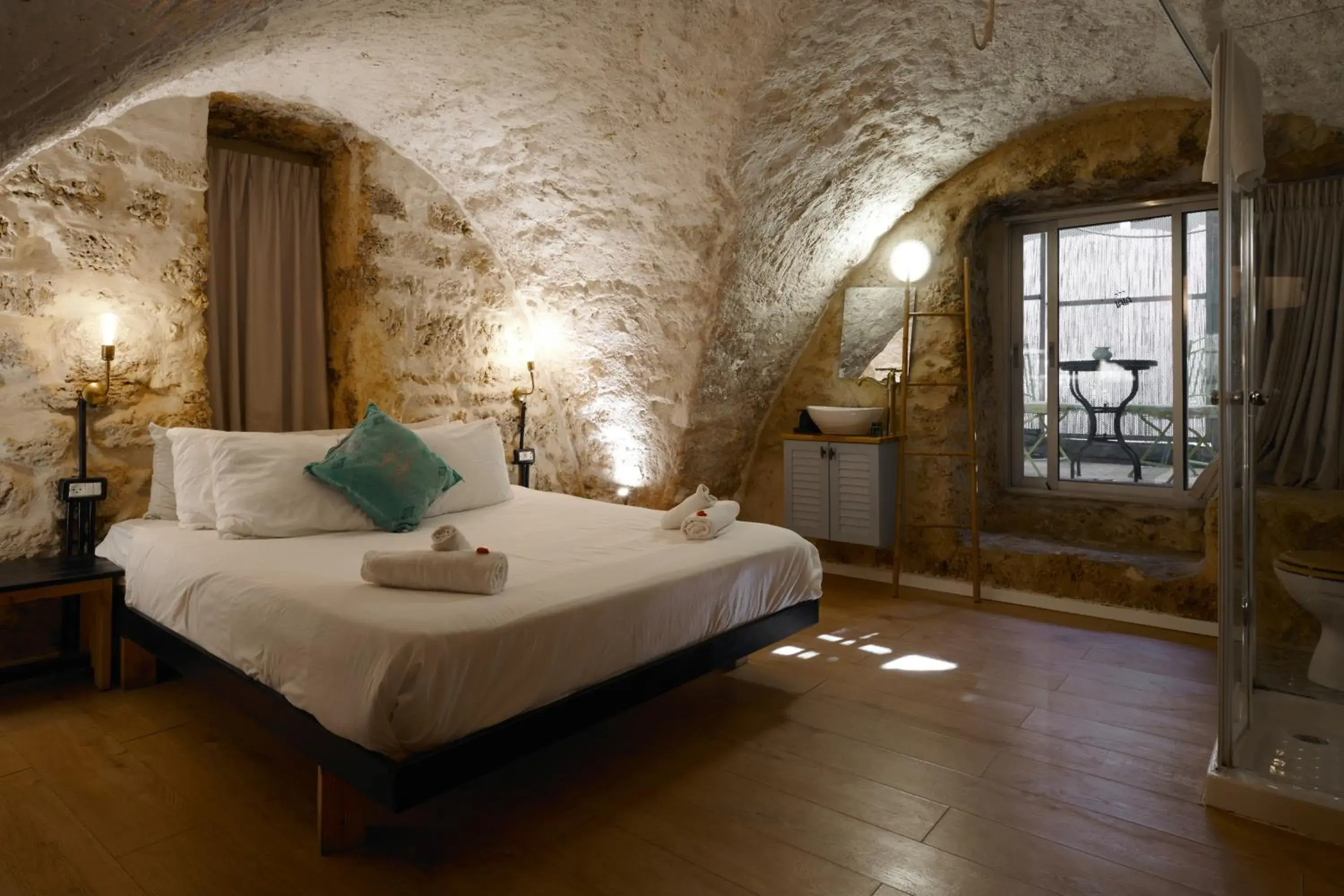 Studio Deluxe Room in Tel-Aviv LALA Boutique Hotel Studio Deluxe Room in Tel-Aviv LALA Boutique Hotel