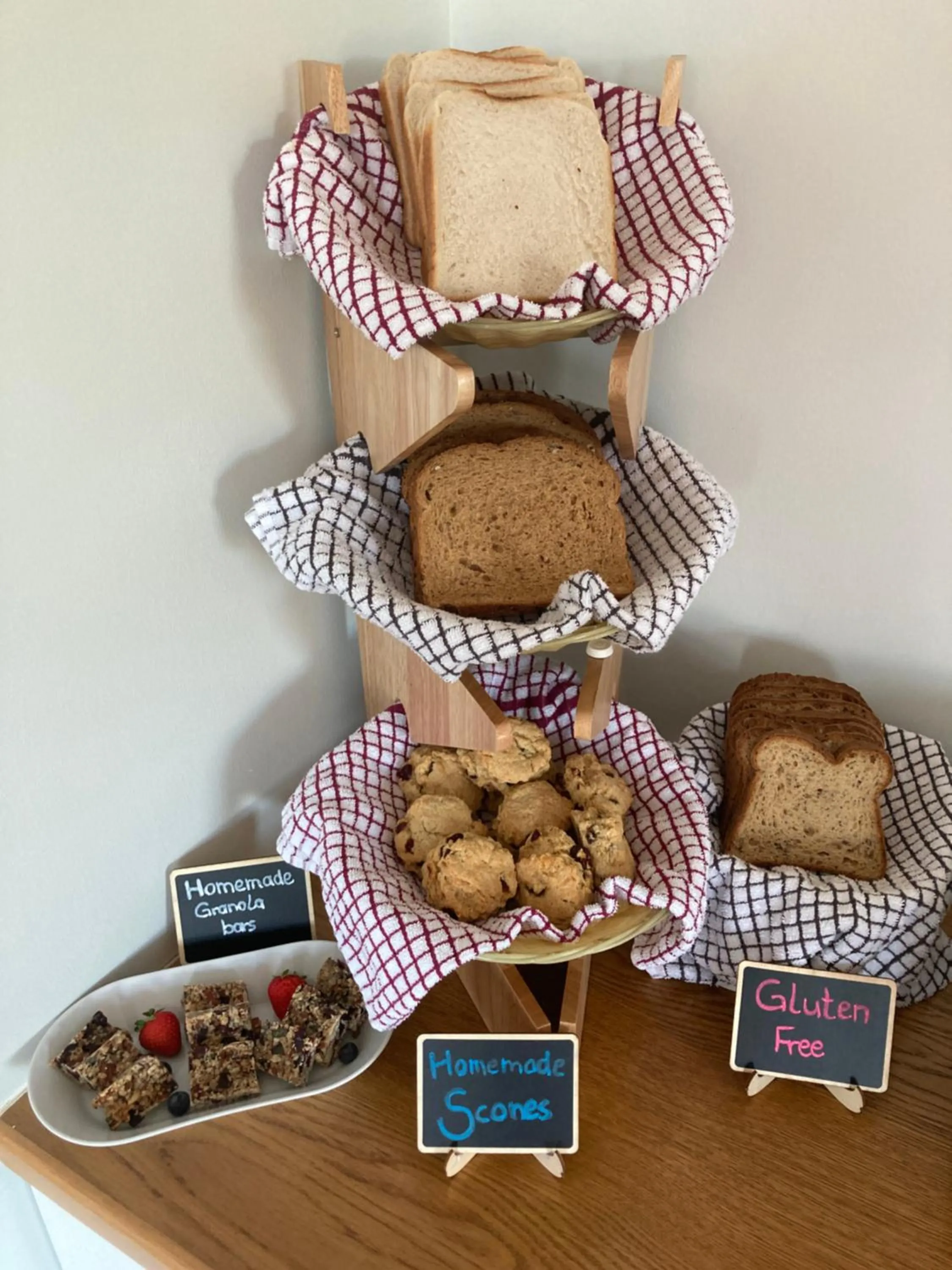 Breakfast in Seagull Cottage B&B