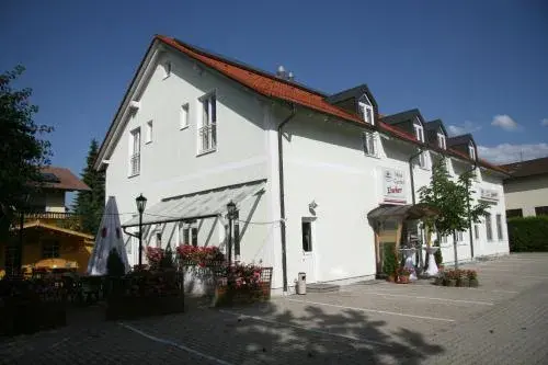 Hotel-Gasthof Eberherr Hotel-Gasthof Eberherr