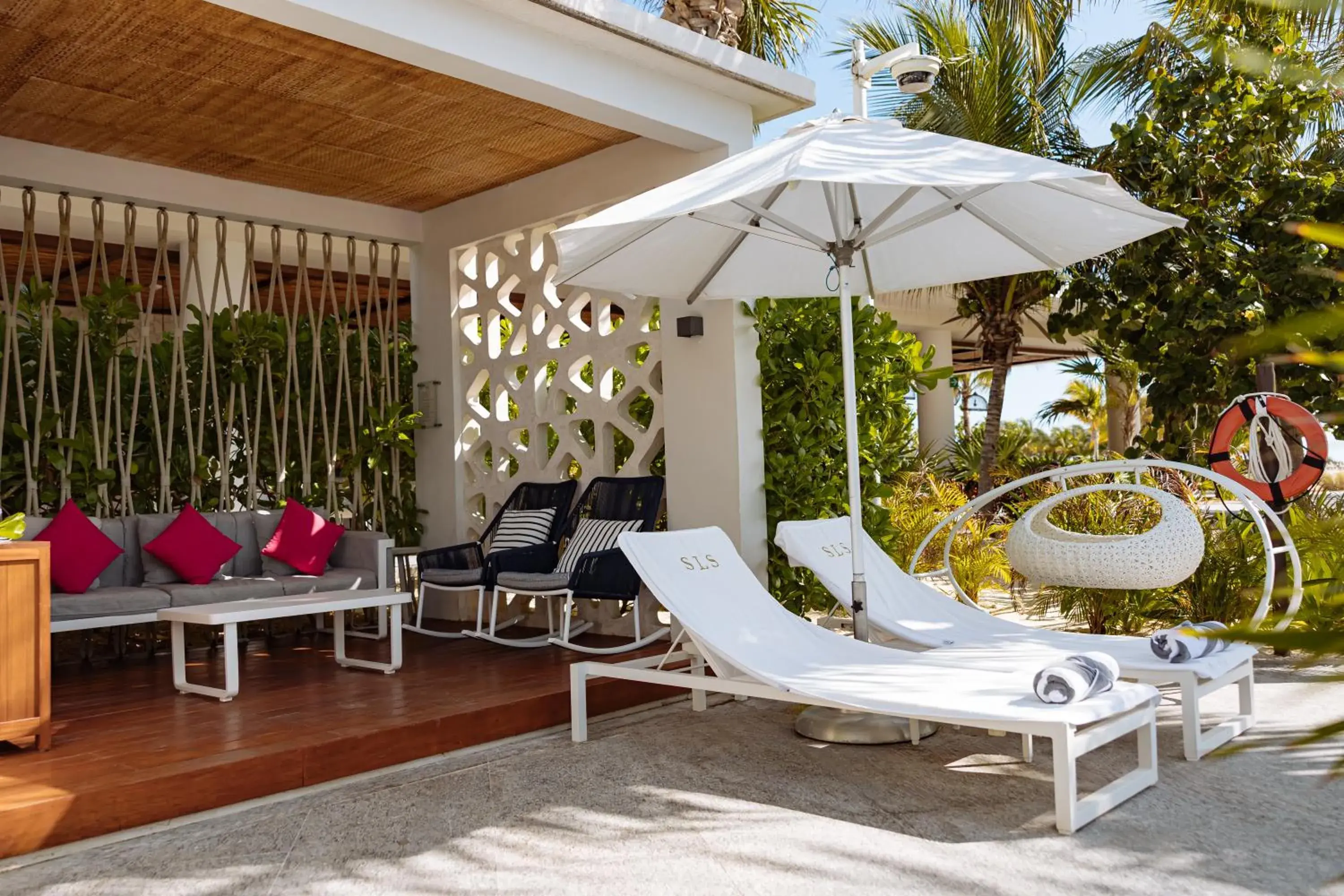 Swimming pool in SLS Playa Mujeres - ALL Inclusive Collection Swimming pool in SLS Playa Mujeres - ALL Inclusive Collection