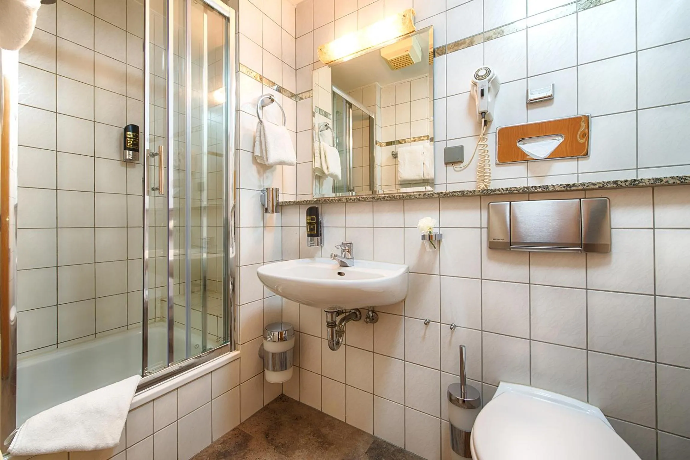 Shower in Home Hotel