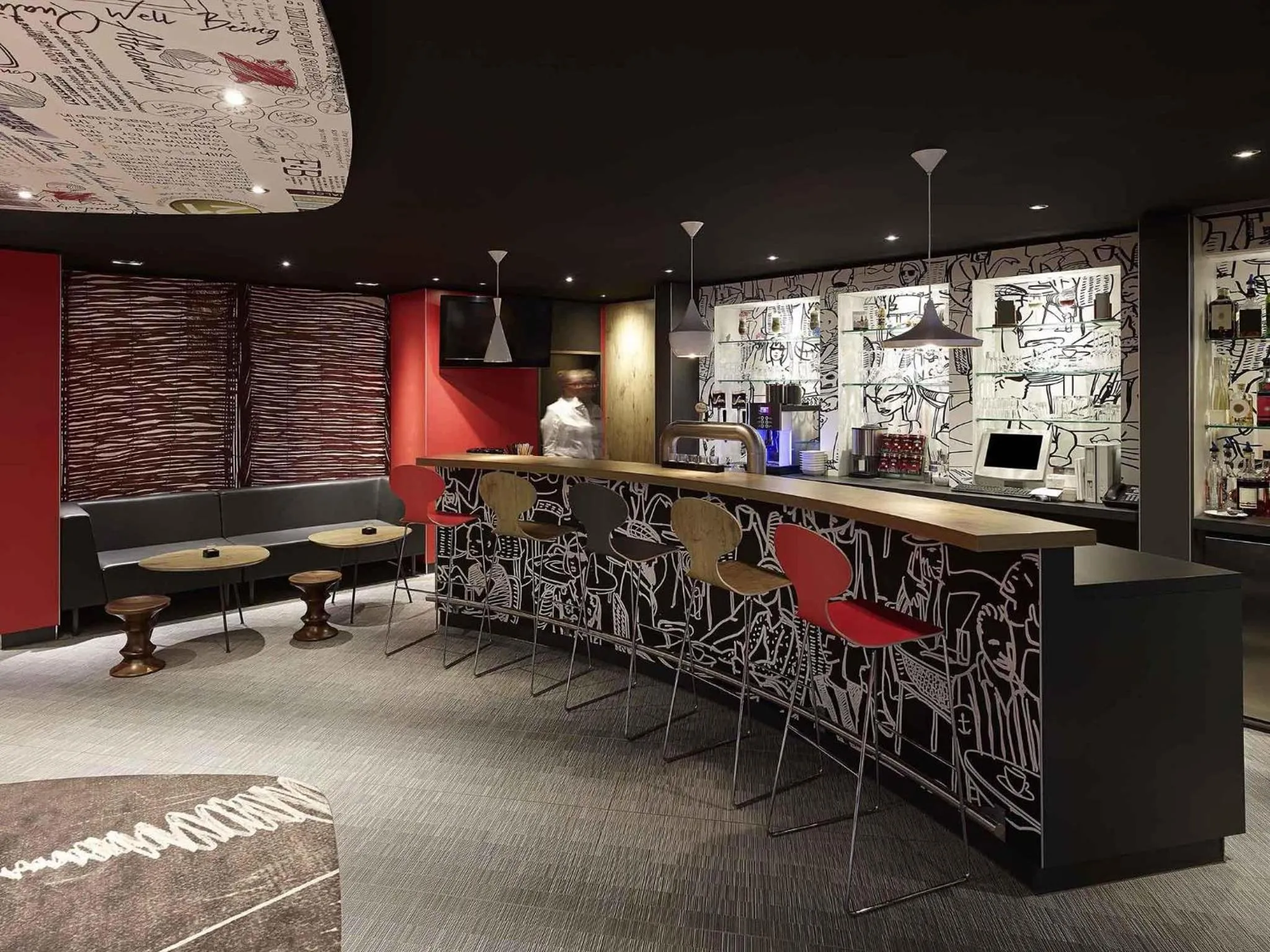 Lounge or bar in ibis Köln Centrum