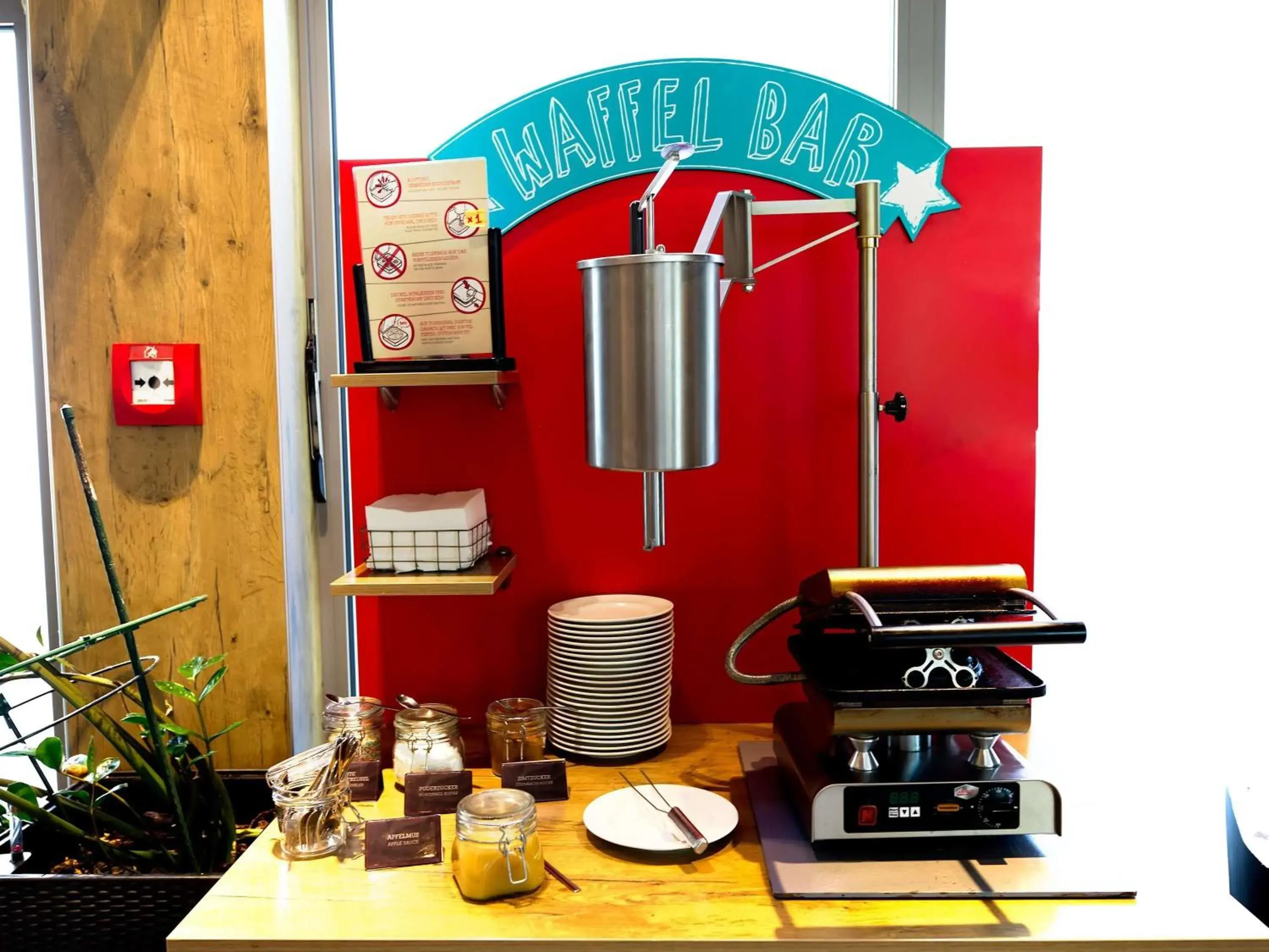 Property building in ibis Köln Centrum Property building in ibis Köln Centrum