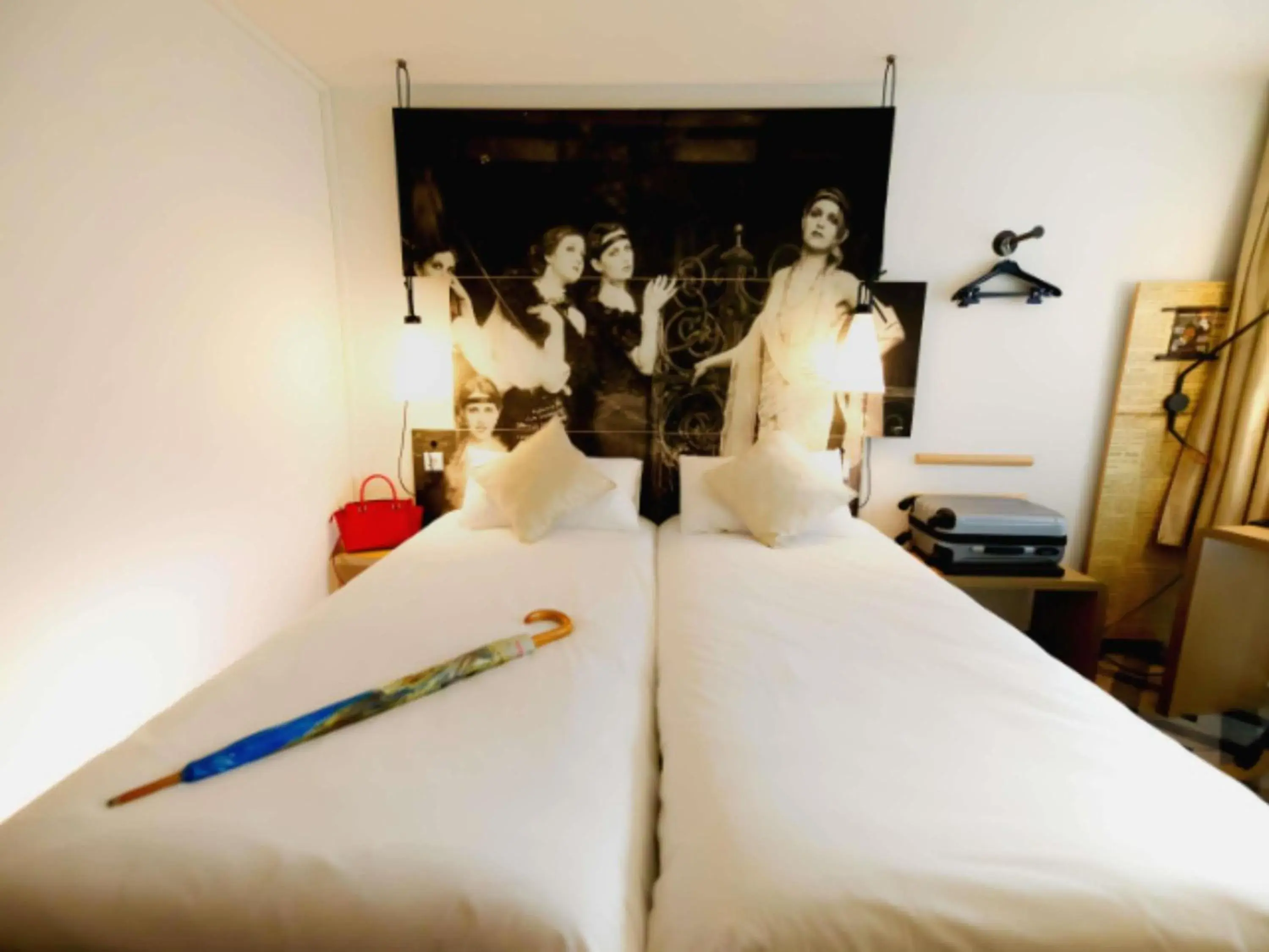 Bedroom, Bed in ibis Köln Centrum Bedroom, Bed in ibis Köln Centrum