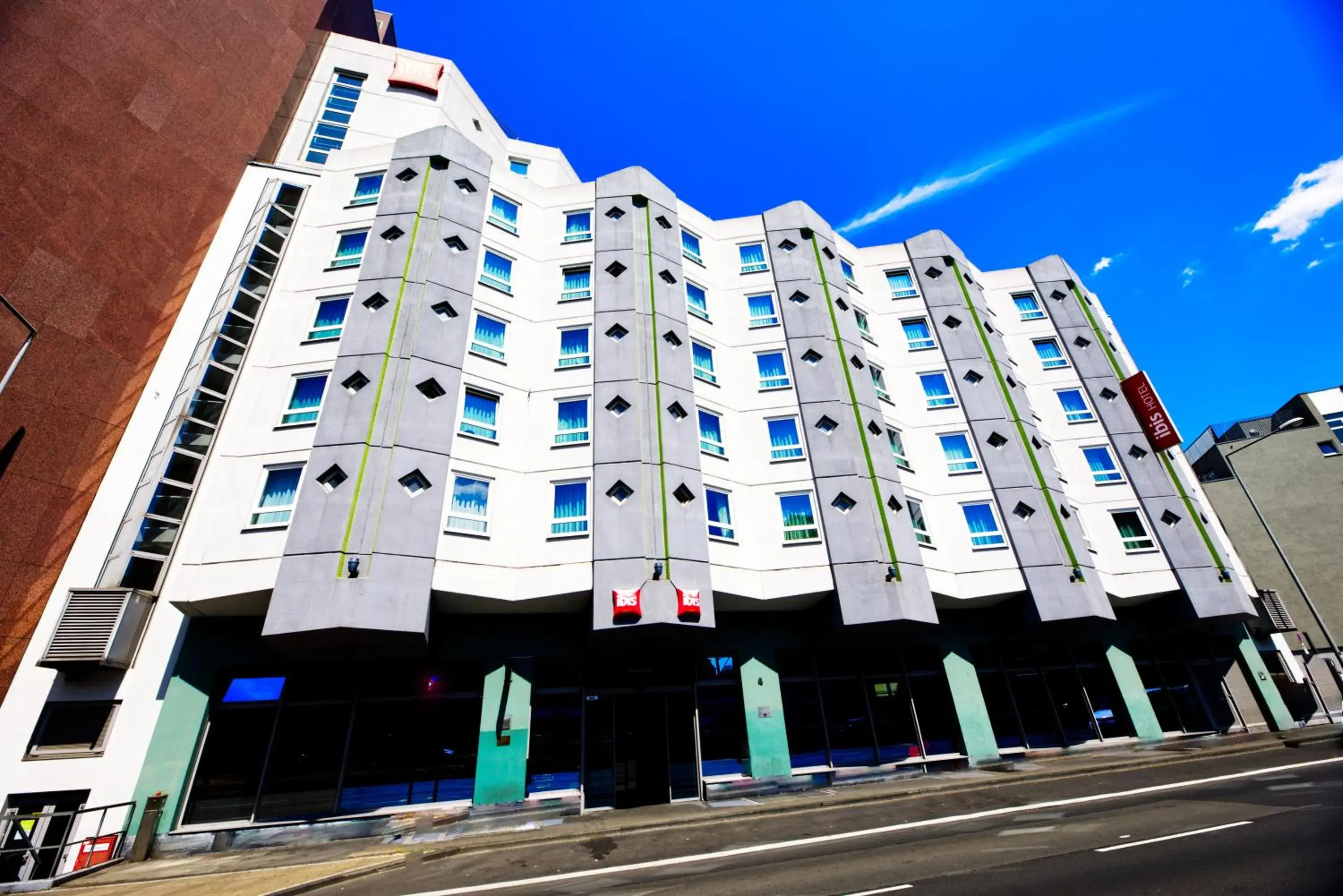 Property building in ibis Köln Centrum Property building in ibis Köln Centrum