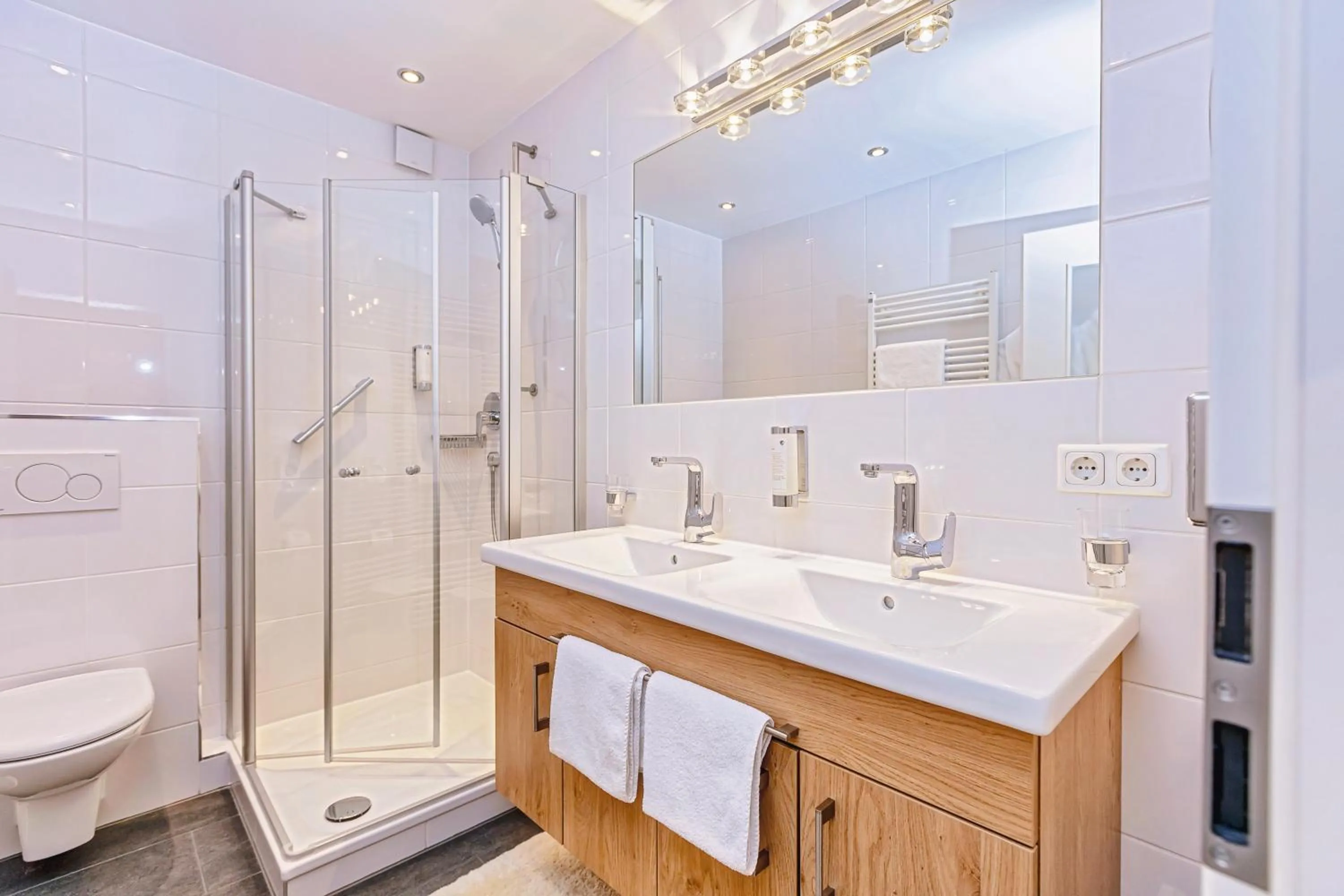 Bathroom in Kur- und Wellnesshotel Förch