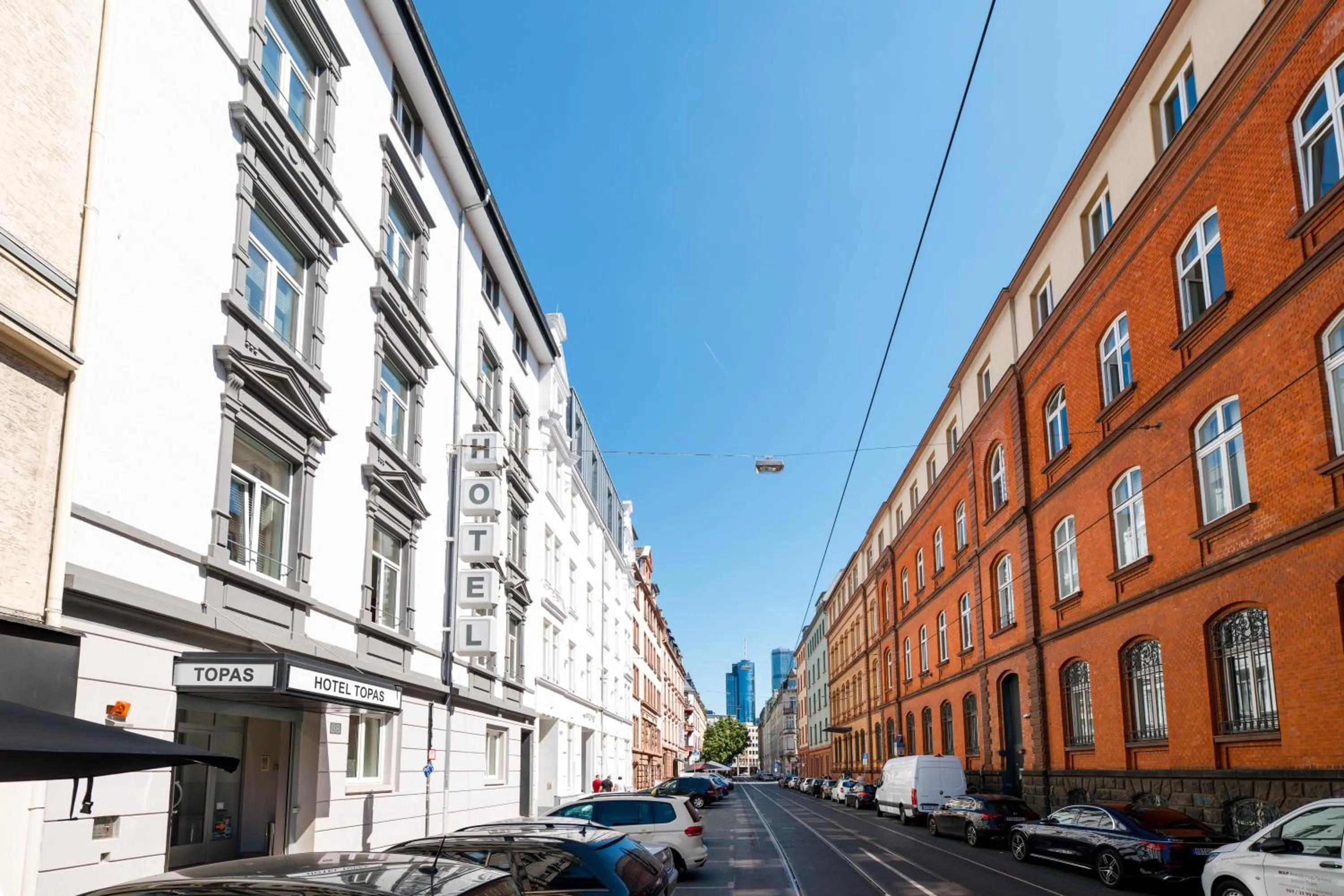 Property building in Hotel Topas Frankfurt City Centre