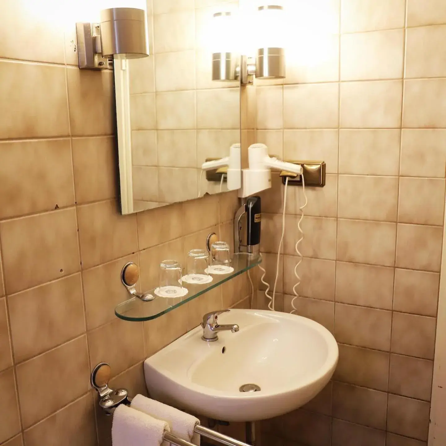 Decorative detail, Bathroom in Hotel Aurelia