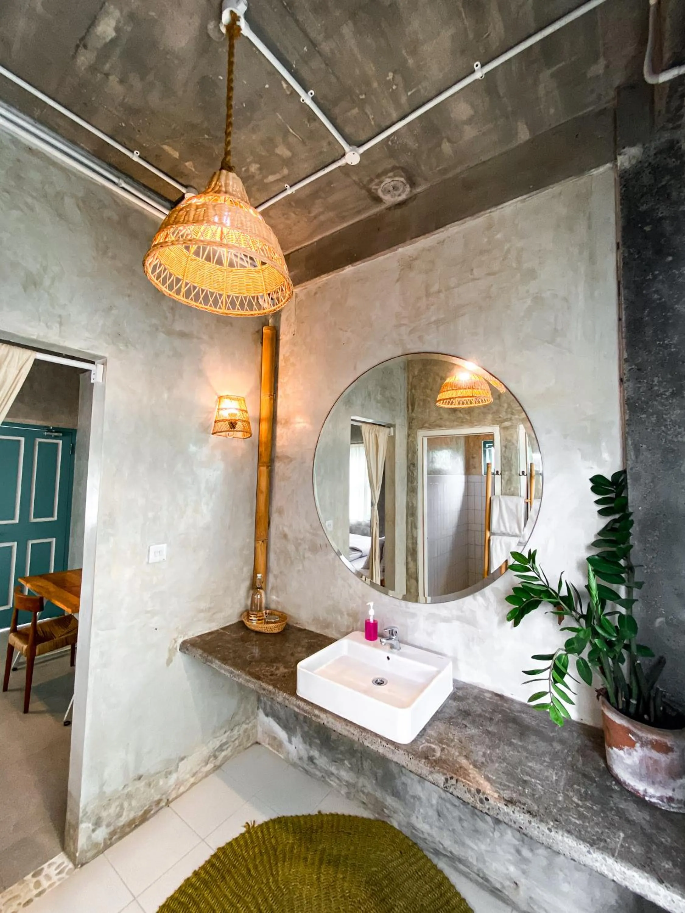 Bathroom in Good Mantra Studio
