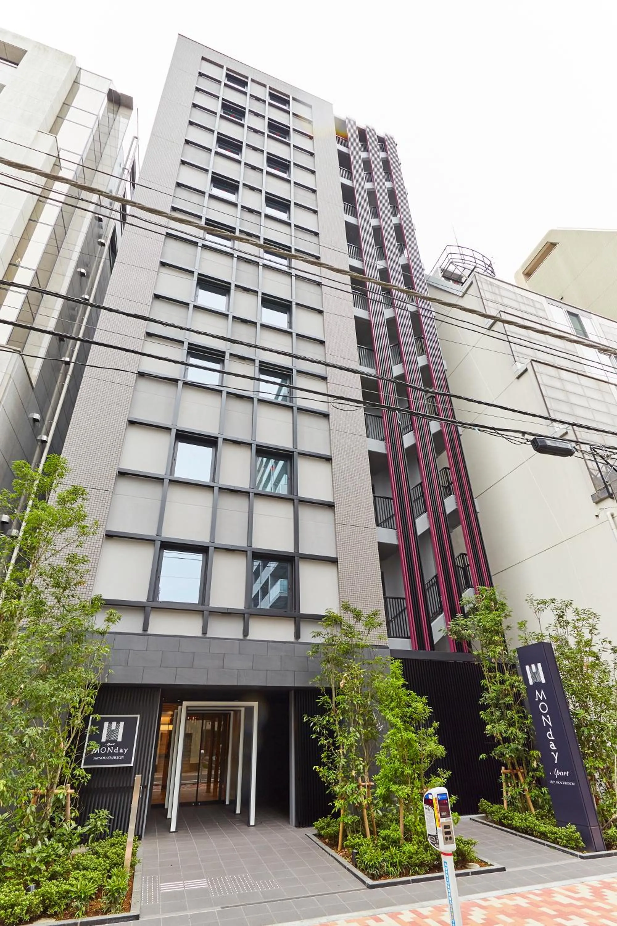 Property building in MONday Apart Ueno Shinokachimachi