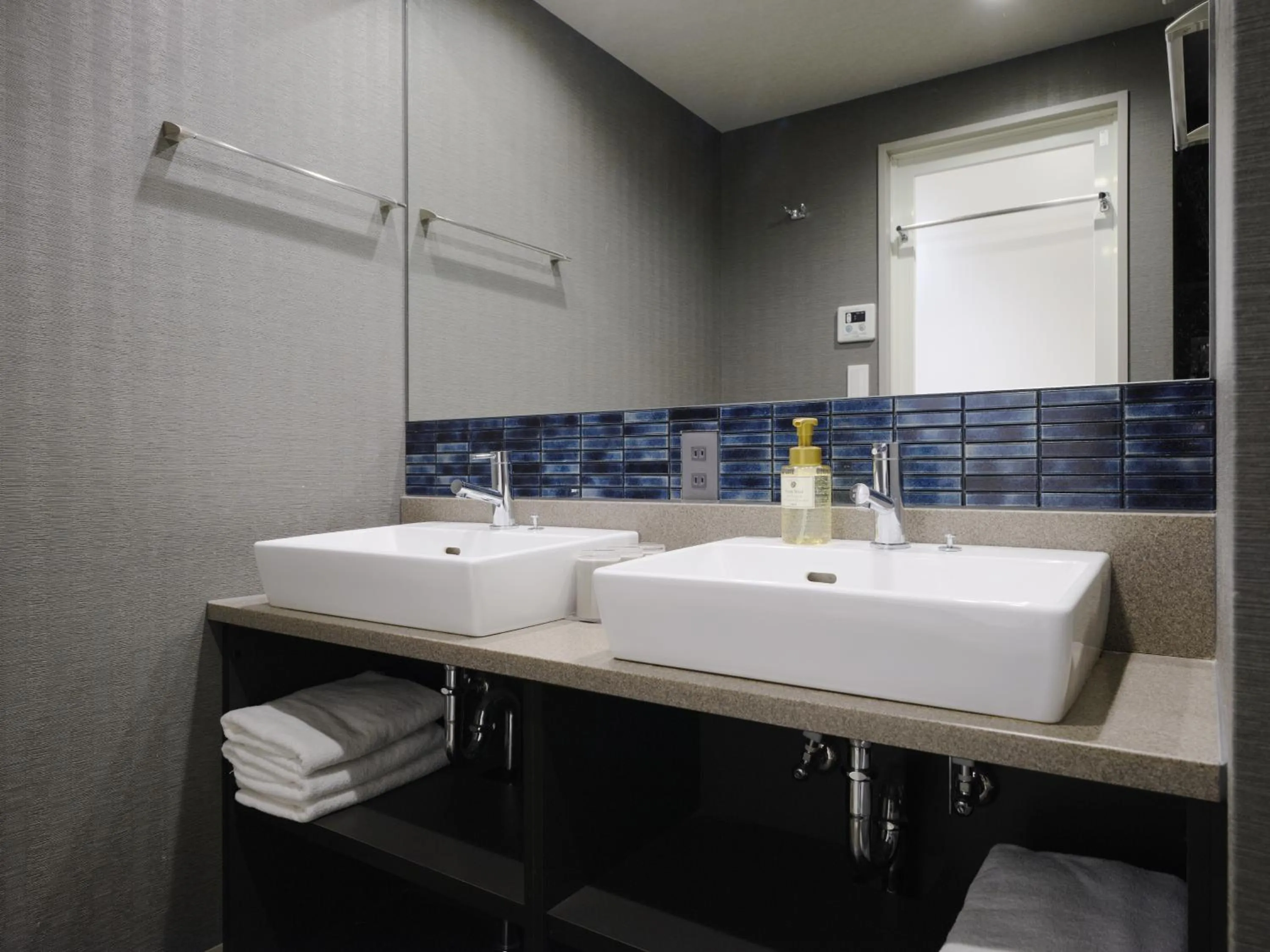 MONday Apart Ueno Shinokachimachi