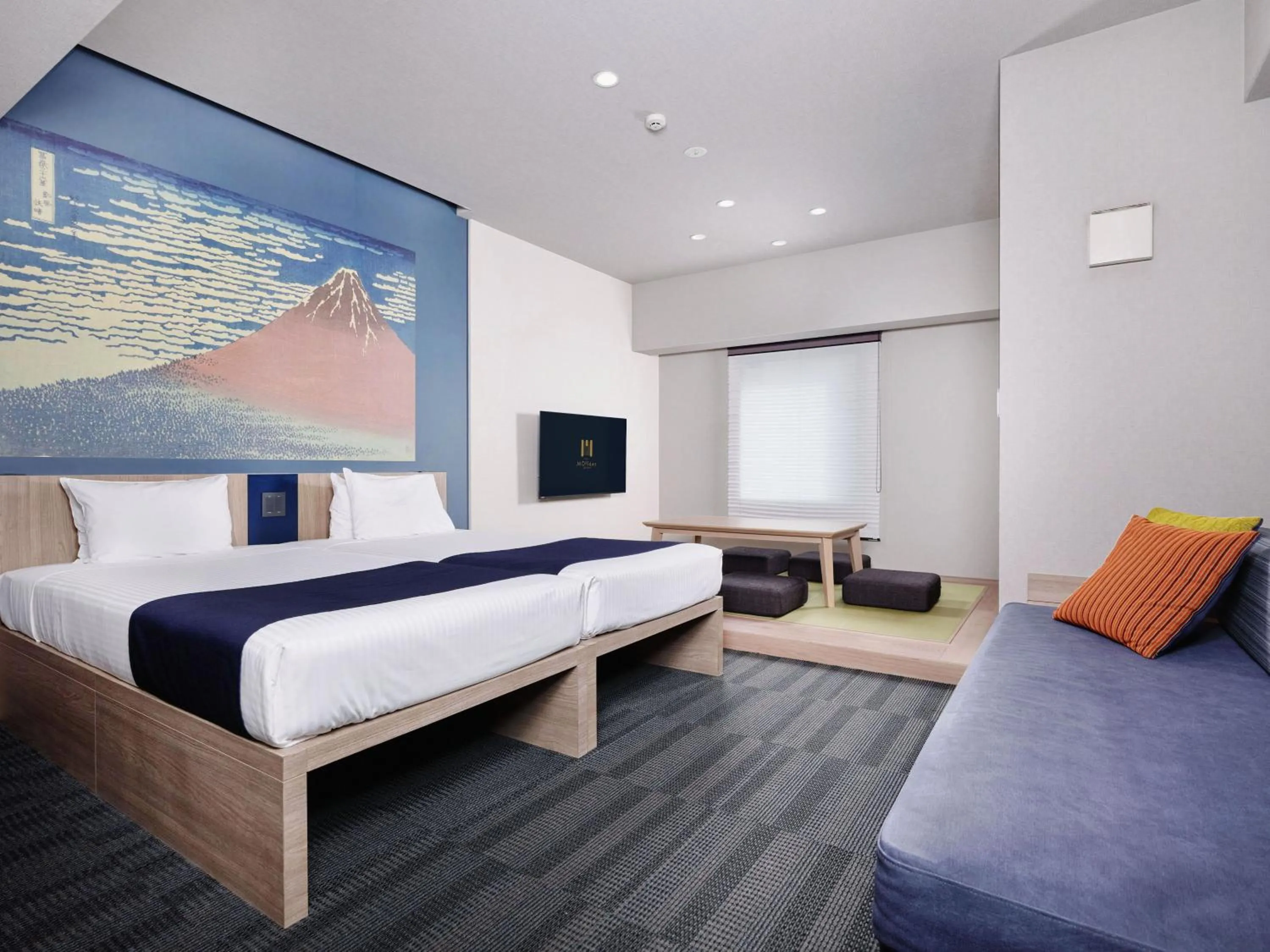 Bed in MONday Apart Ueno Shinokachimachi