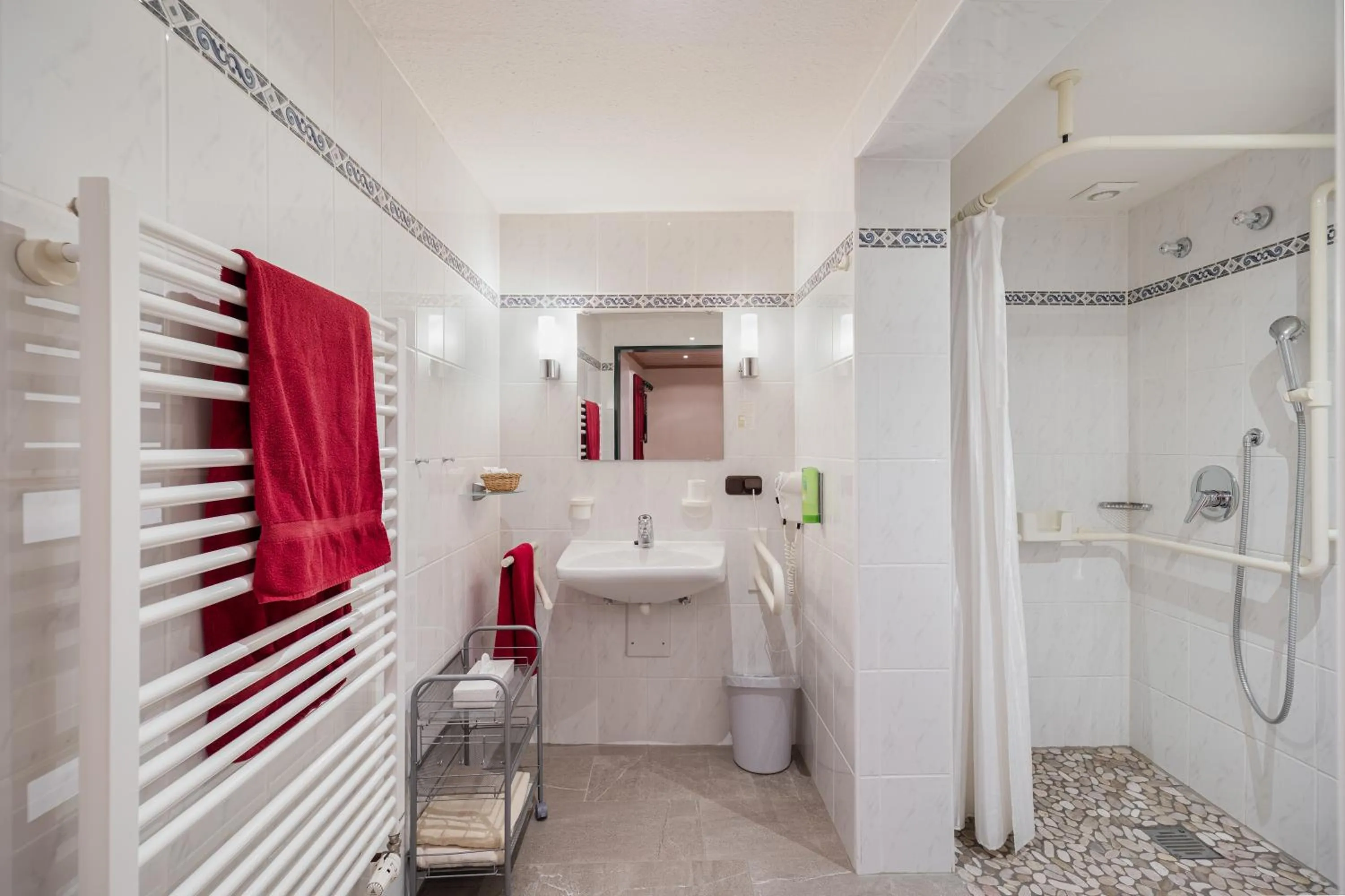 Familien- und Wellnesshotel "Landhaus Viktoria"