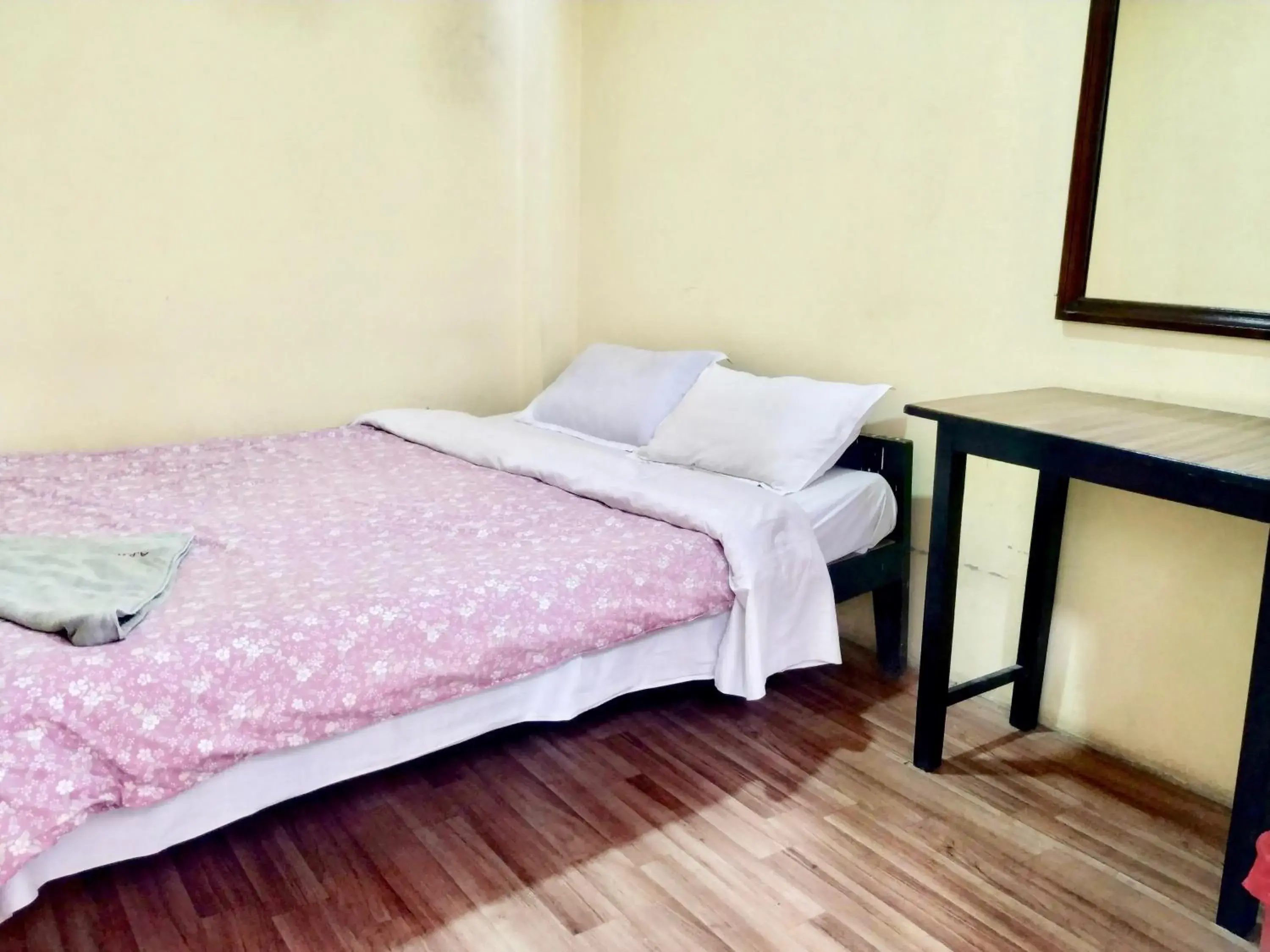Budget Double Room in Beehive Hostel Kathmandu Budget Double Room in Beehive Hostel Kathmandu