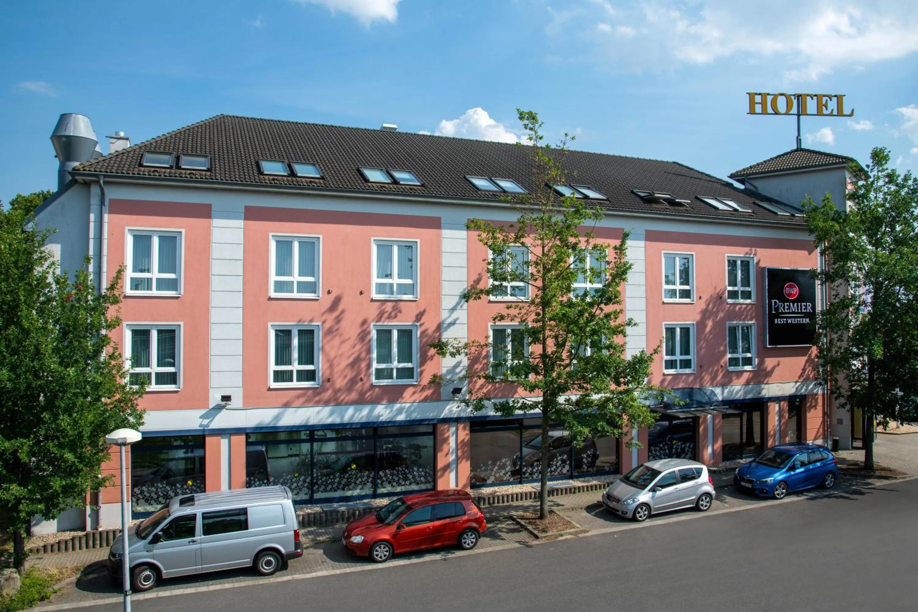 Property building in Best Western Premier Airporthotel Berlin