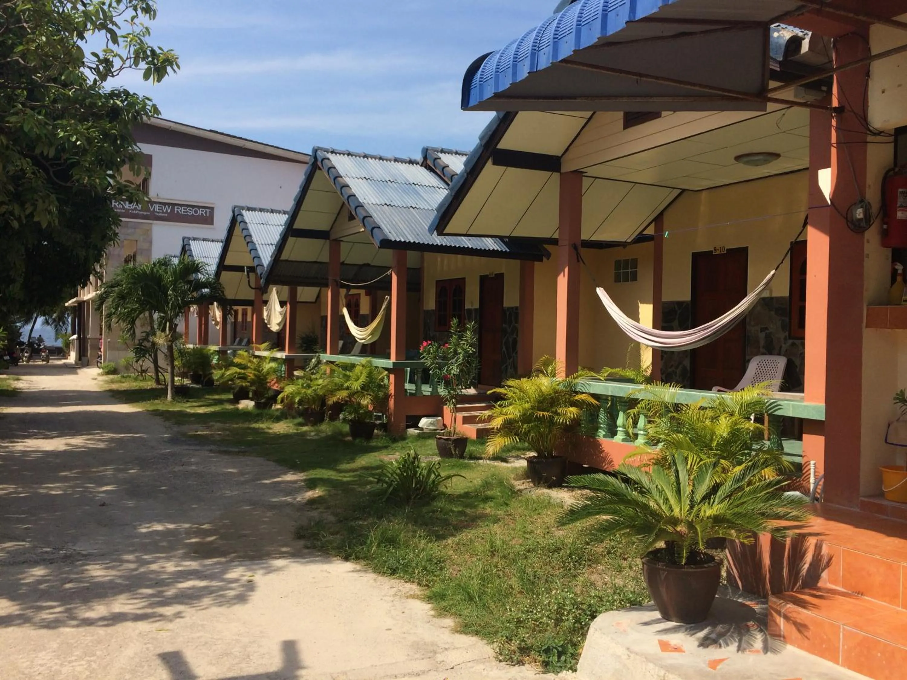 Facade/entrance in Suksabai Resort