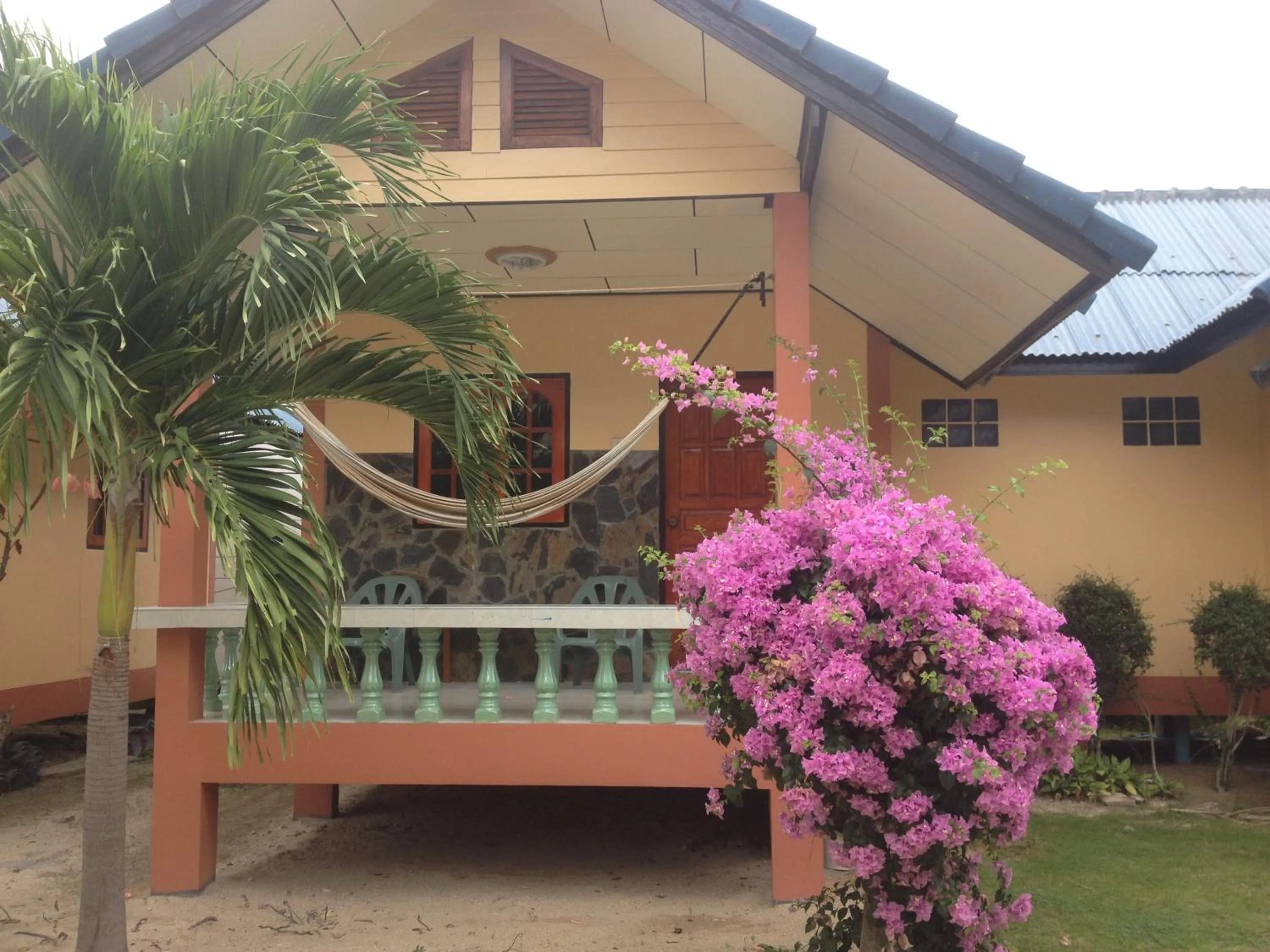 Property building in Suksabai Resort