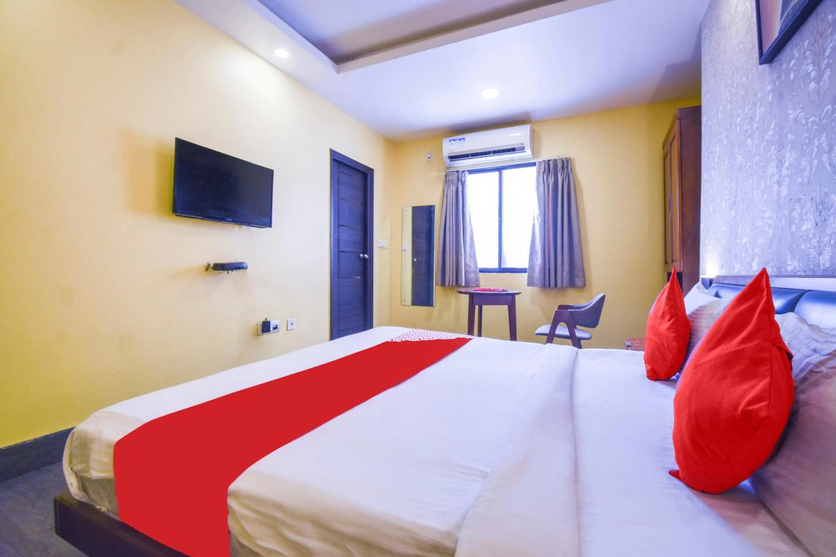 Bedroom, Bed in Kiaan Inn