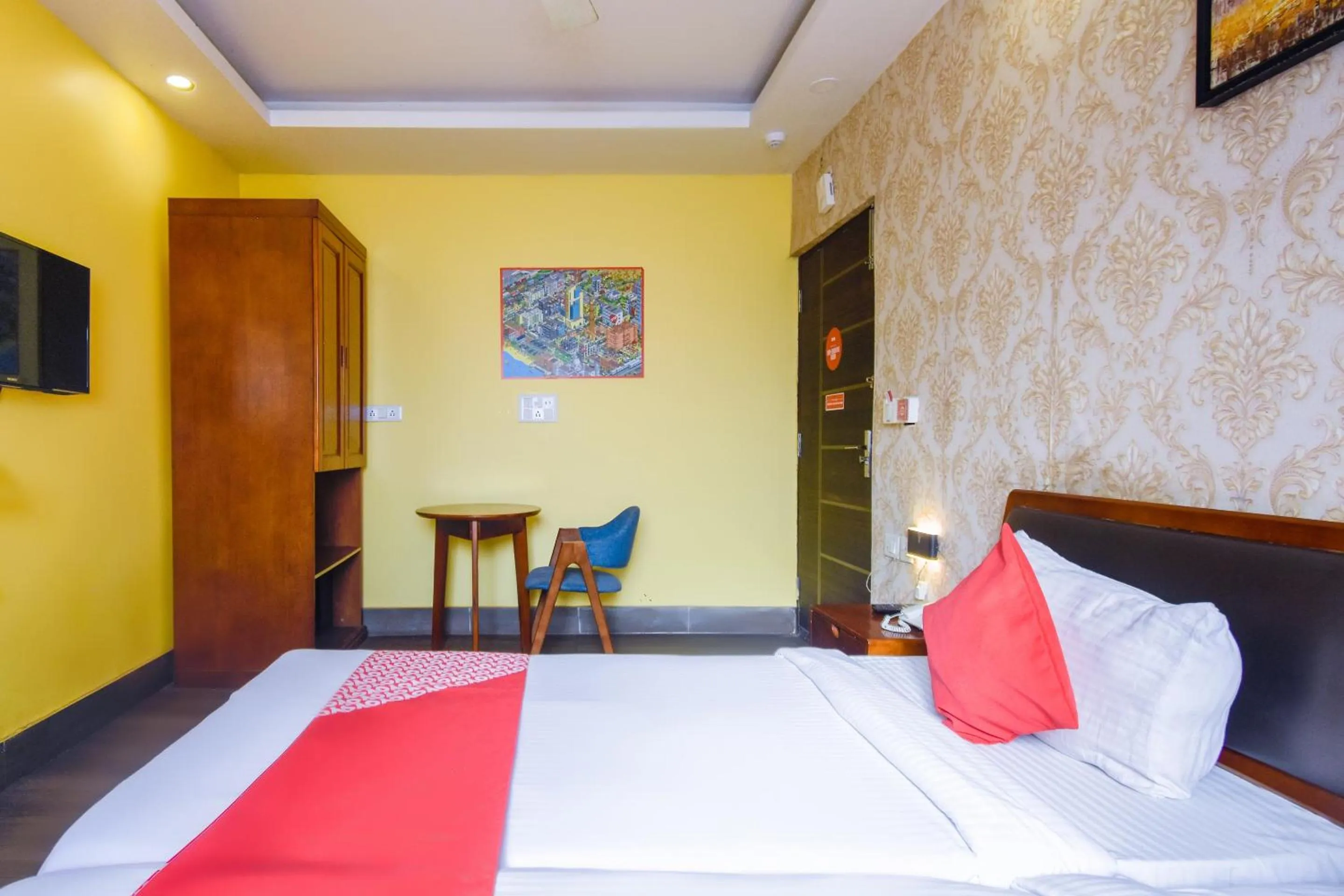 Bedroom, Bed in Kiaan Inn