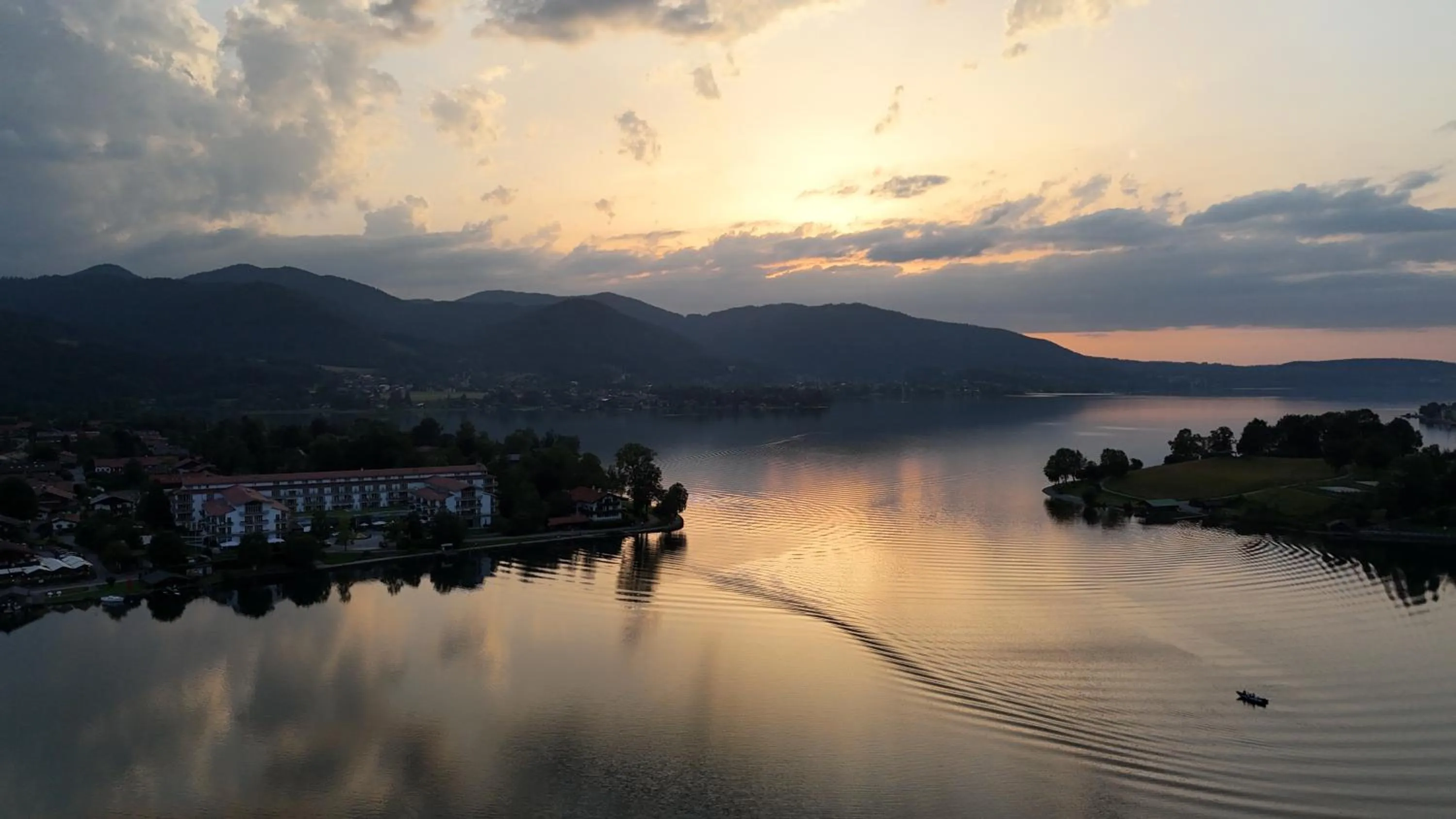 Property building in Althoff Seehotel Überfahrt