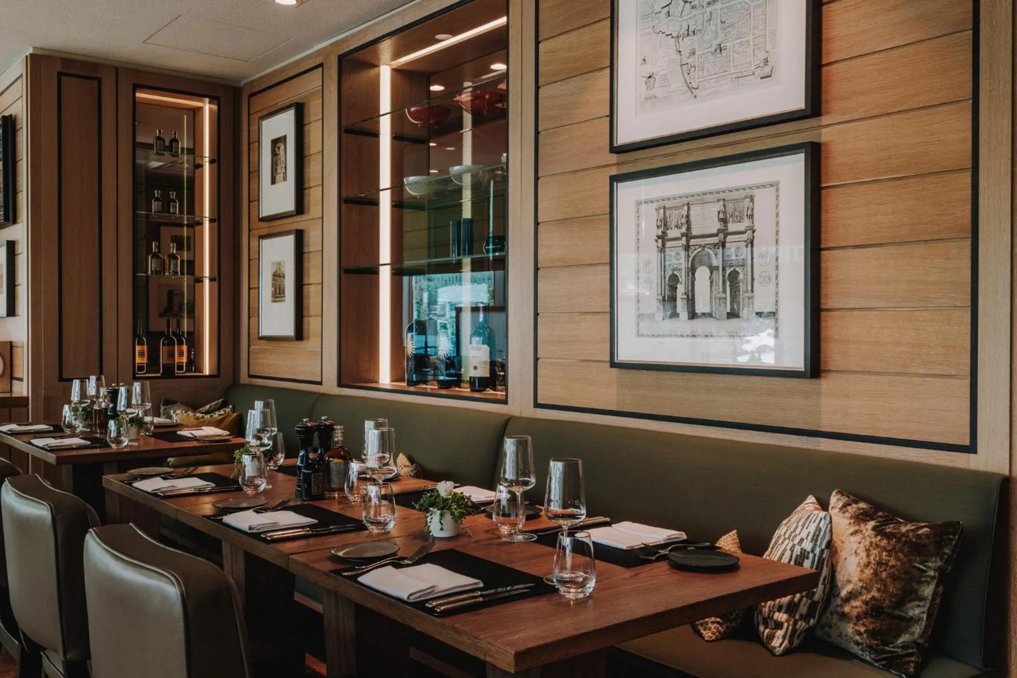 Restaurant/places to eat in Althoff Seehotel Überfahrt