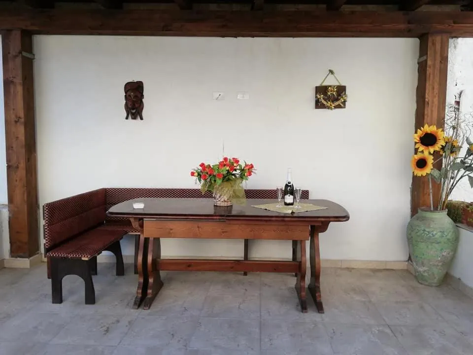 Patio in B&b villa Arena