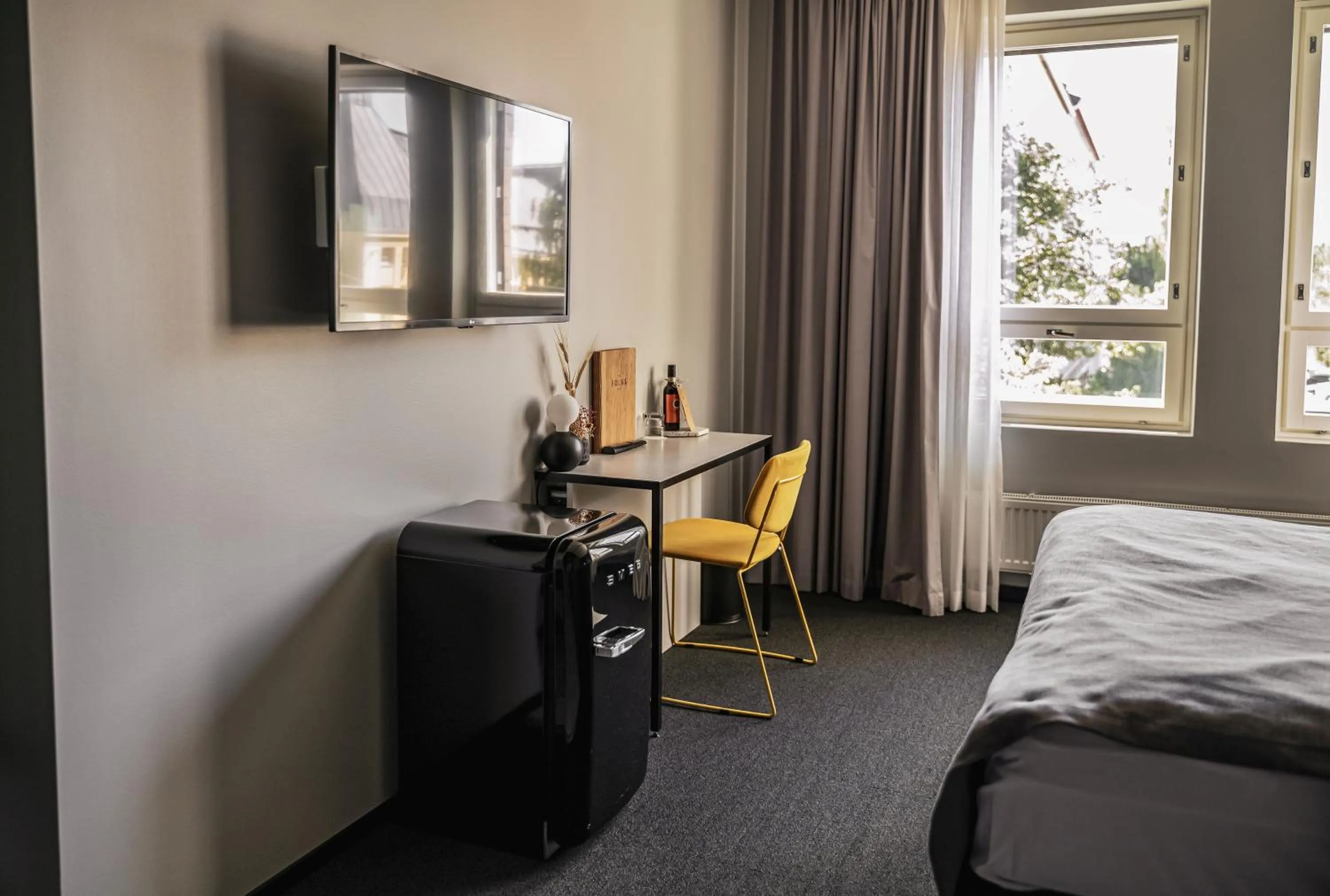 TV and multimedia, Bed in The Folks Hotel Konepaja