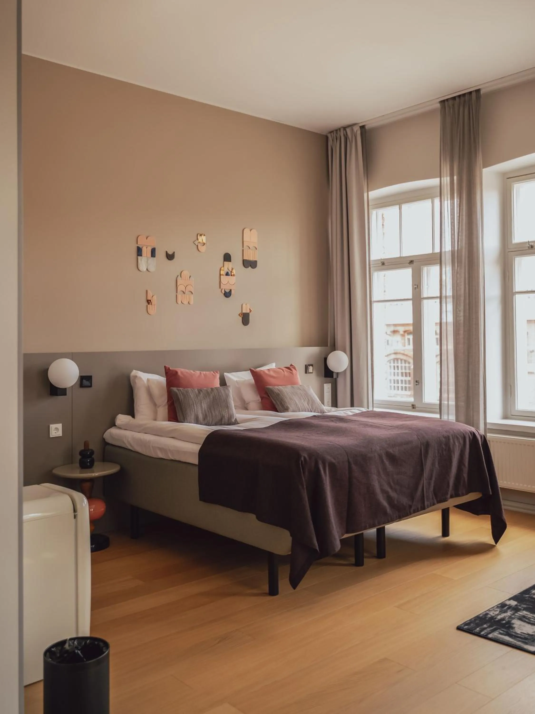 Bed in The Folks Hotel Konepaja