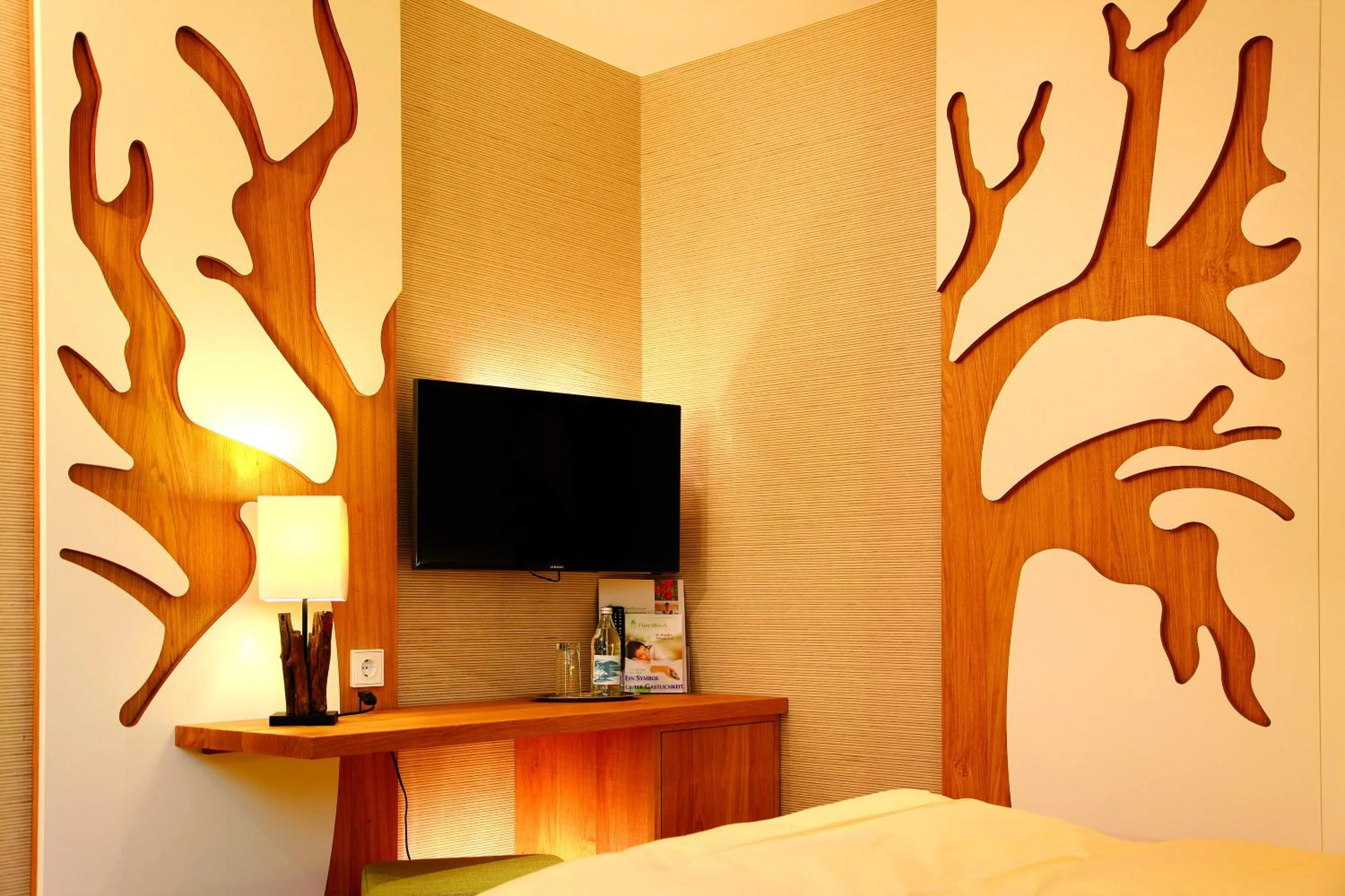 Property building, Bed in Flair Hotel Nieder