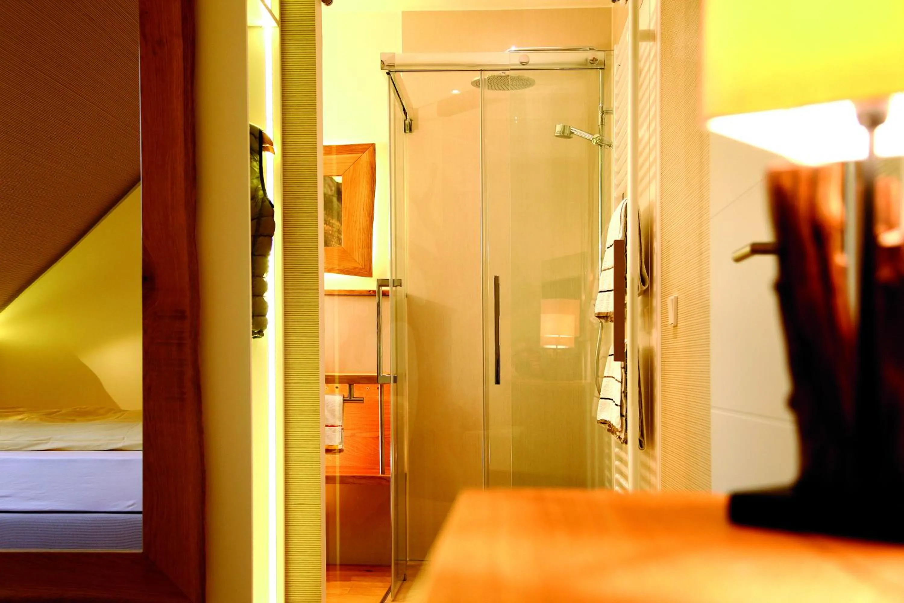 Photo of the whole room, Bed in Flair Hotel Nieder