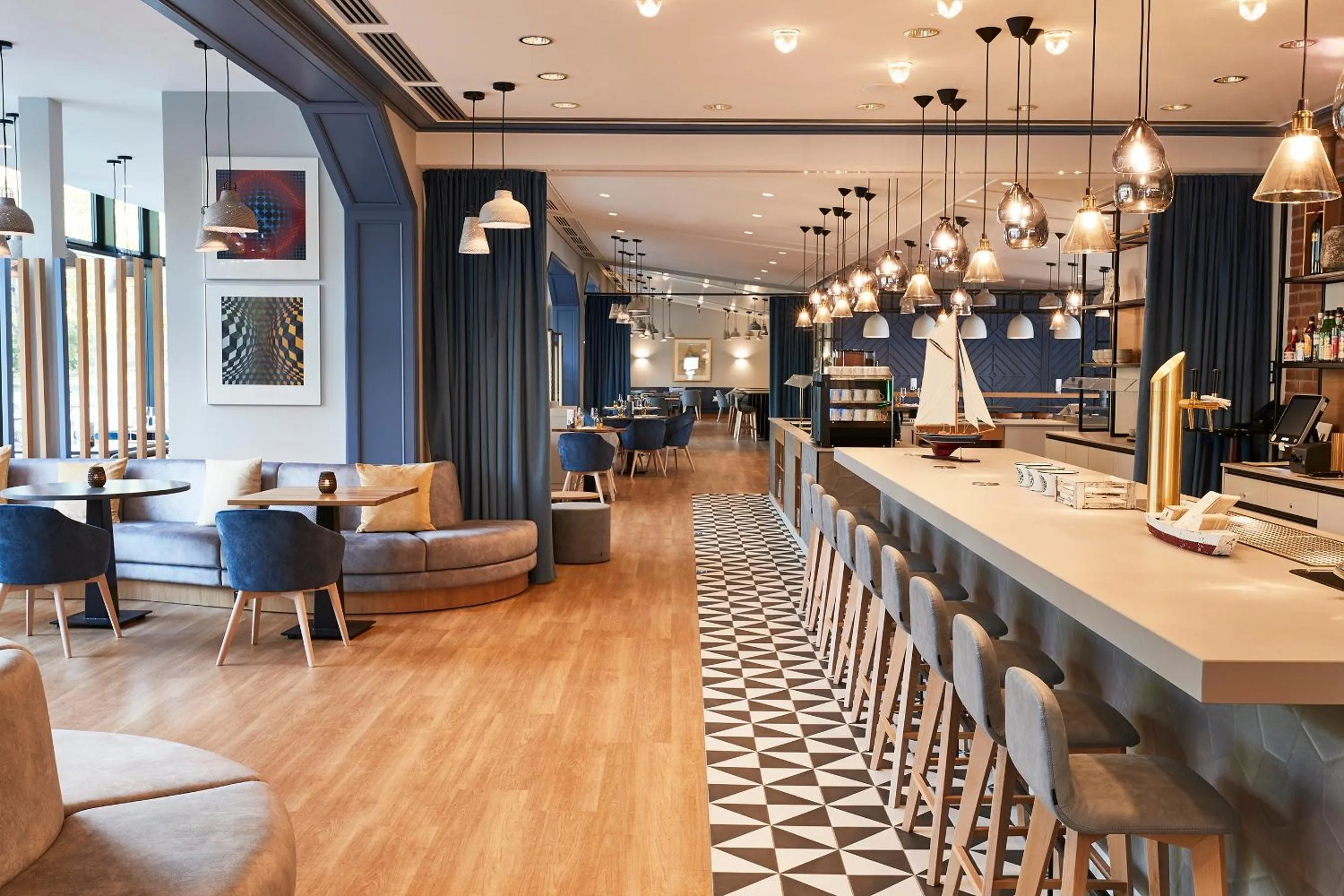 Restaurant/places to eat in Steigenberger Hotel Conti Hansa Kiel