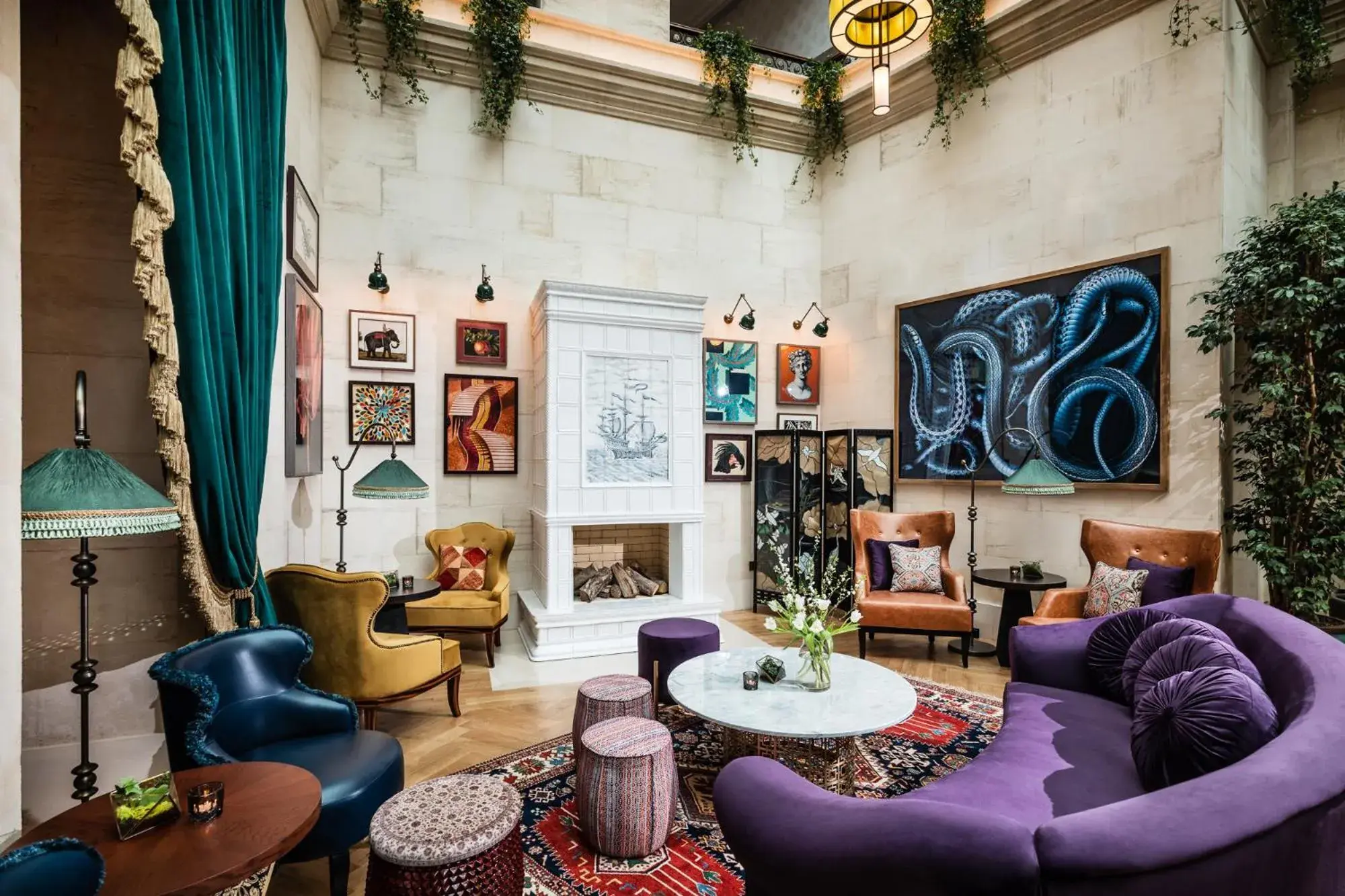 Lounge or bar in The Merchant Baku Lounge or bar in The Merchant Baku