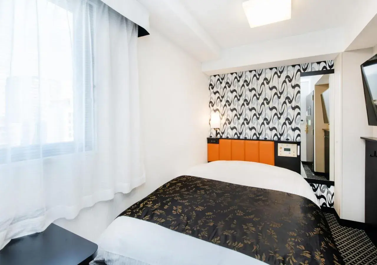 Photo of the whole room, Bed in APA Hotel Fukuoka Tenjin Nishi Photo of the whole room, Bed in APA Hotel Fukuoka Tenjin Nishi