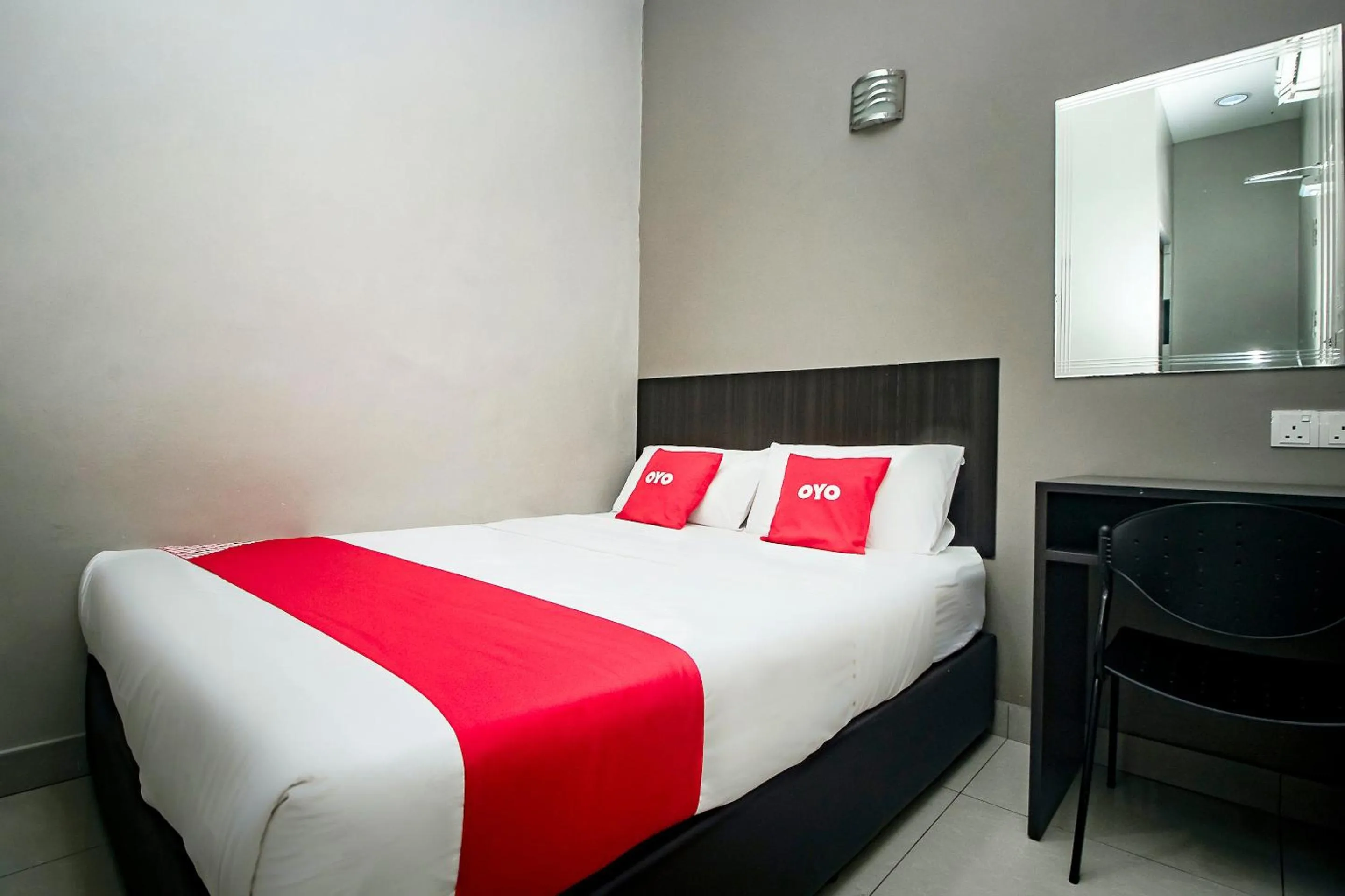 Bedroom, Bed in Hotel O Nice Stay Three Six Five Services