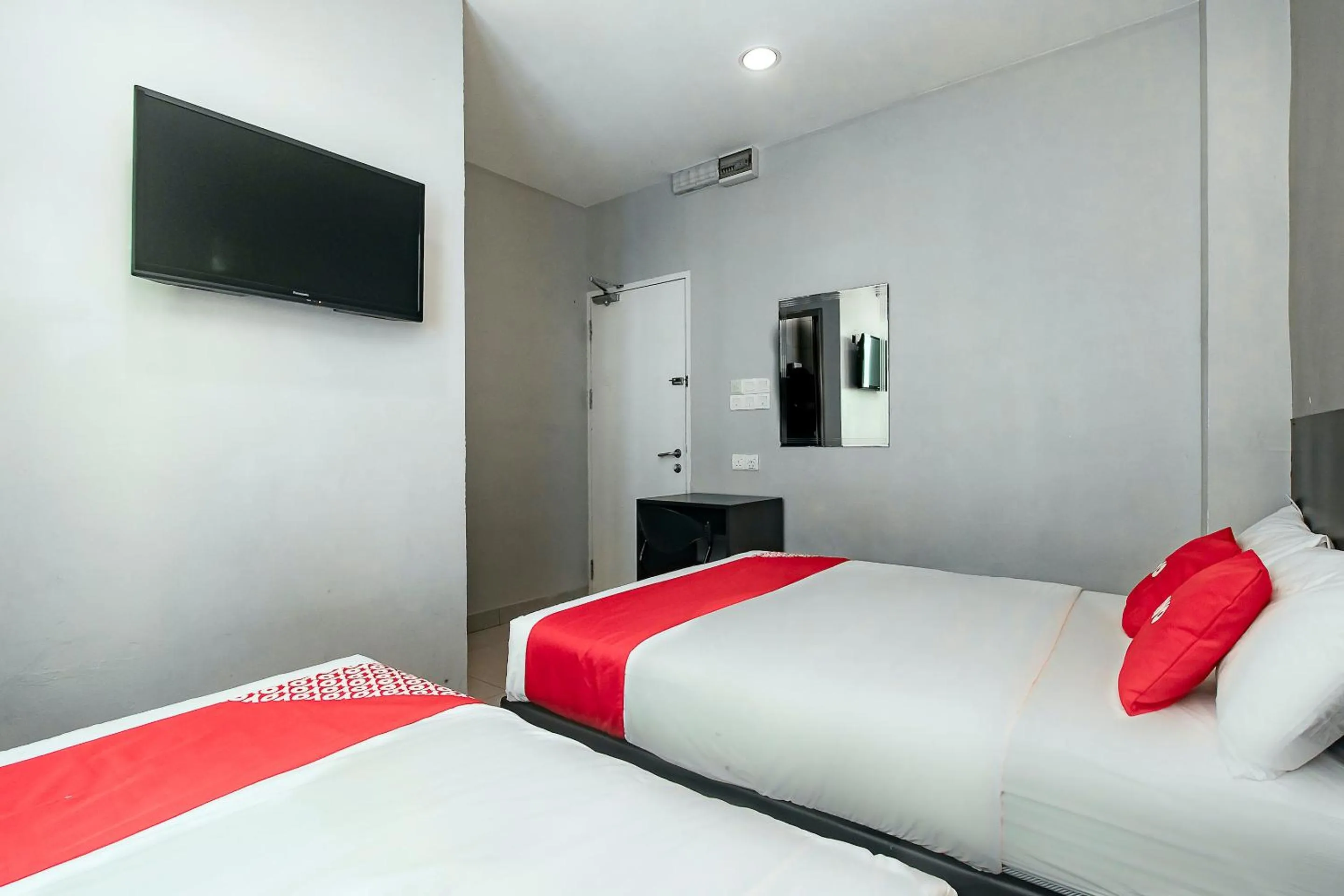 Bedroom, Bed in Hotel O Nice Stay Three Six Five Services