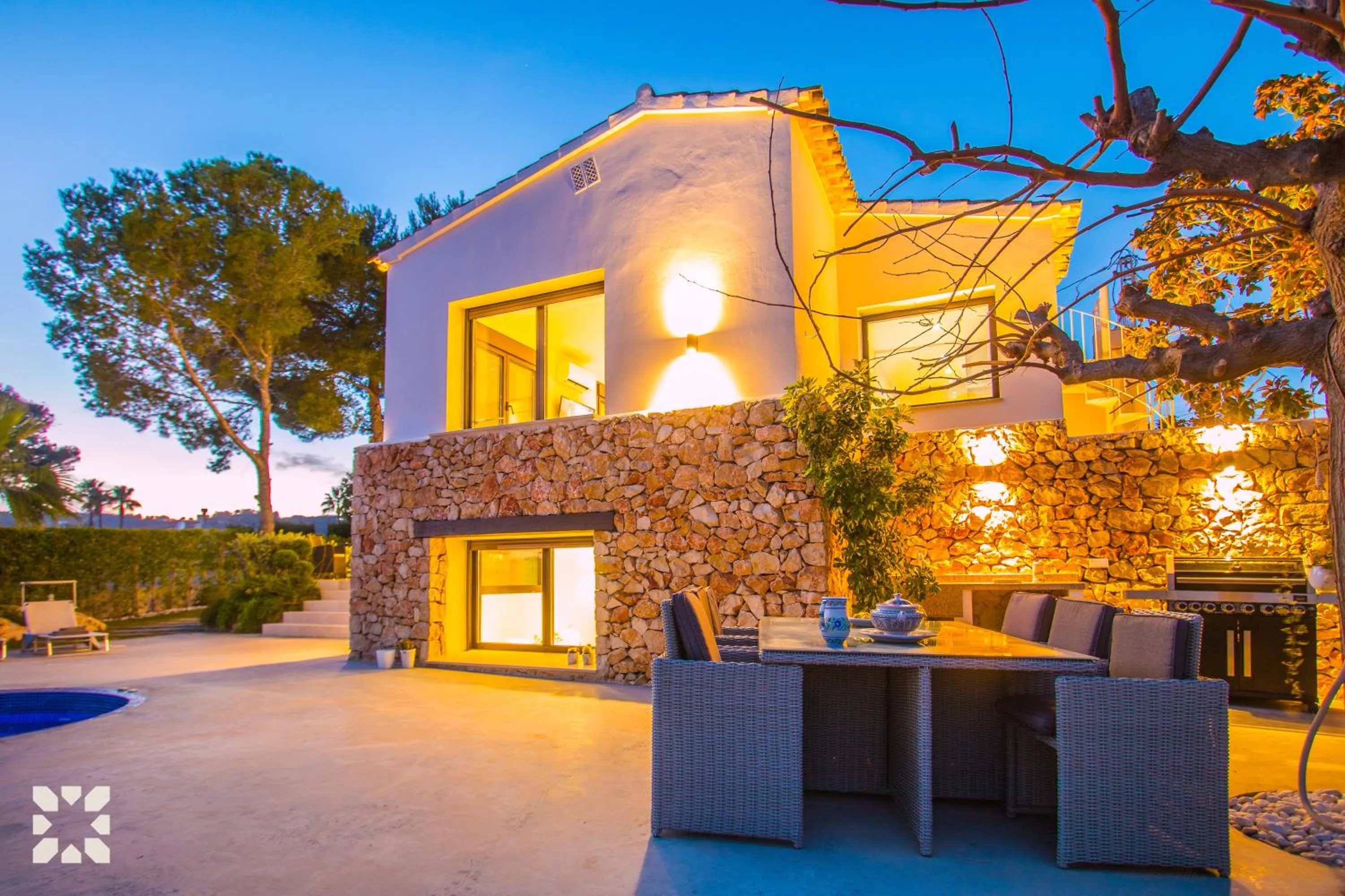 Villa Los Roques by Abahana Villas