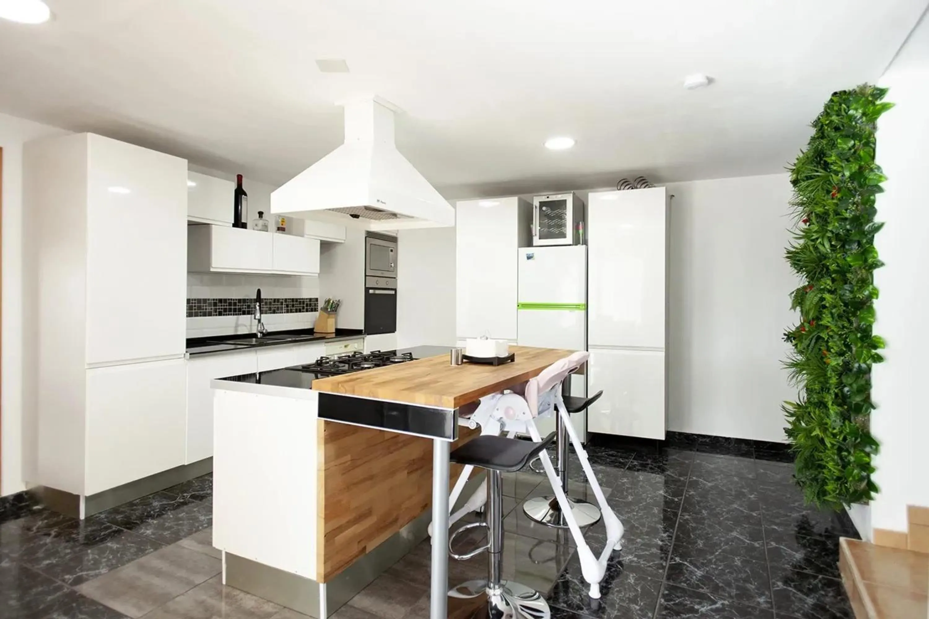 Charming Villa in Linares with Private Pool
