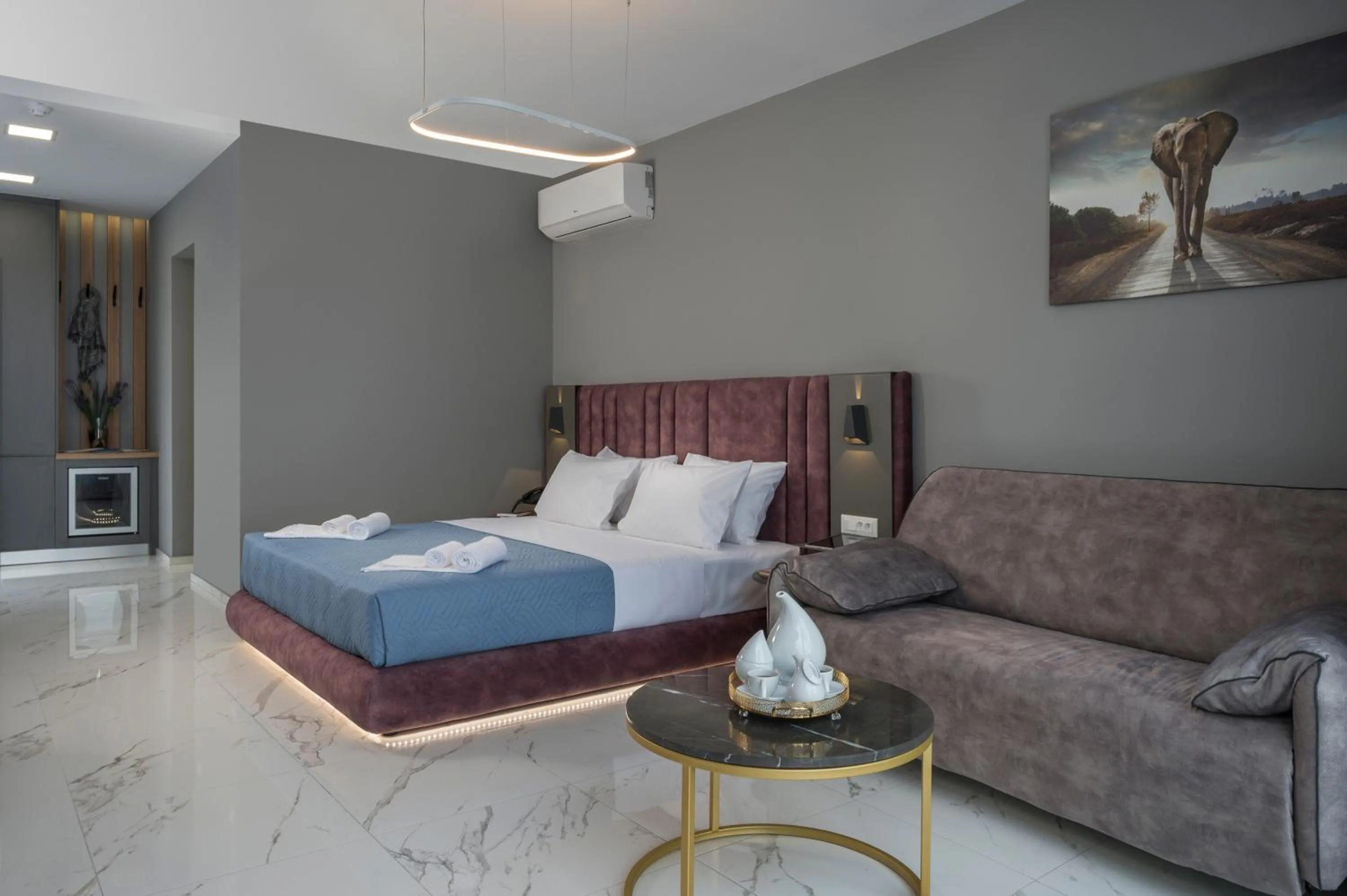 Photo of the whole room, Bed in Blue Elephant Boutique Hotel & Spa - Adults Only