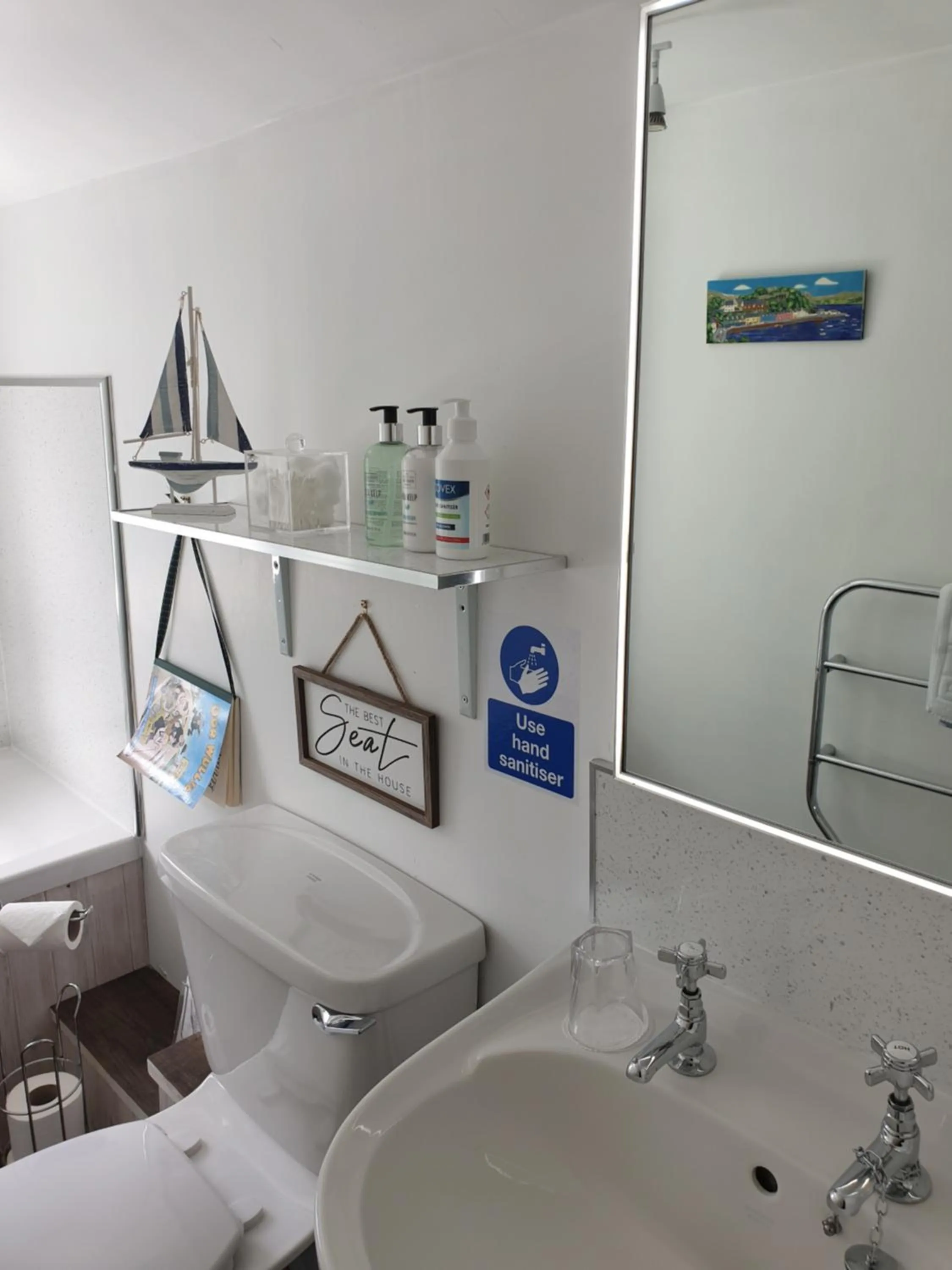 Bathroom in Rockview