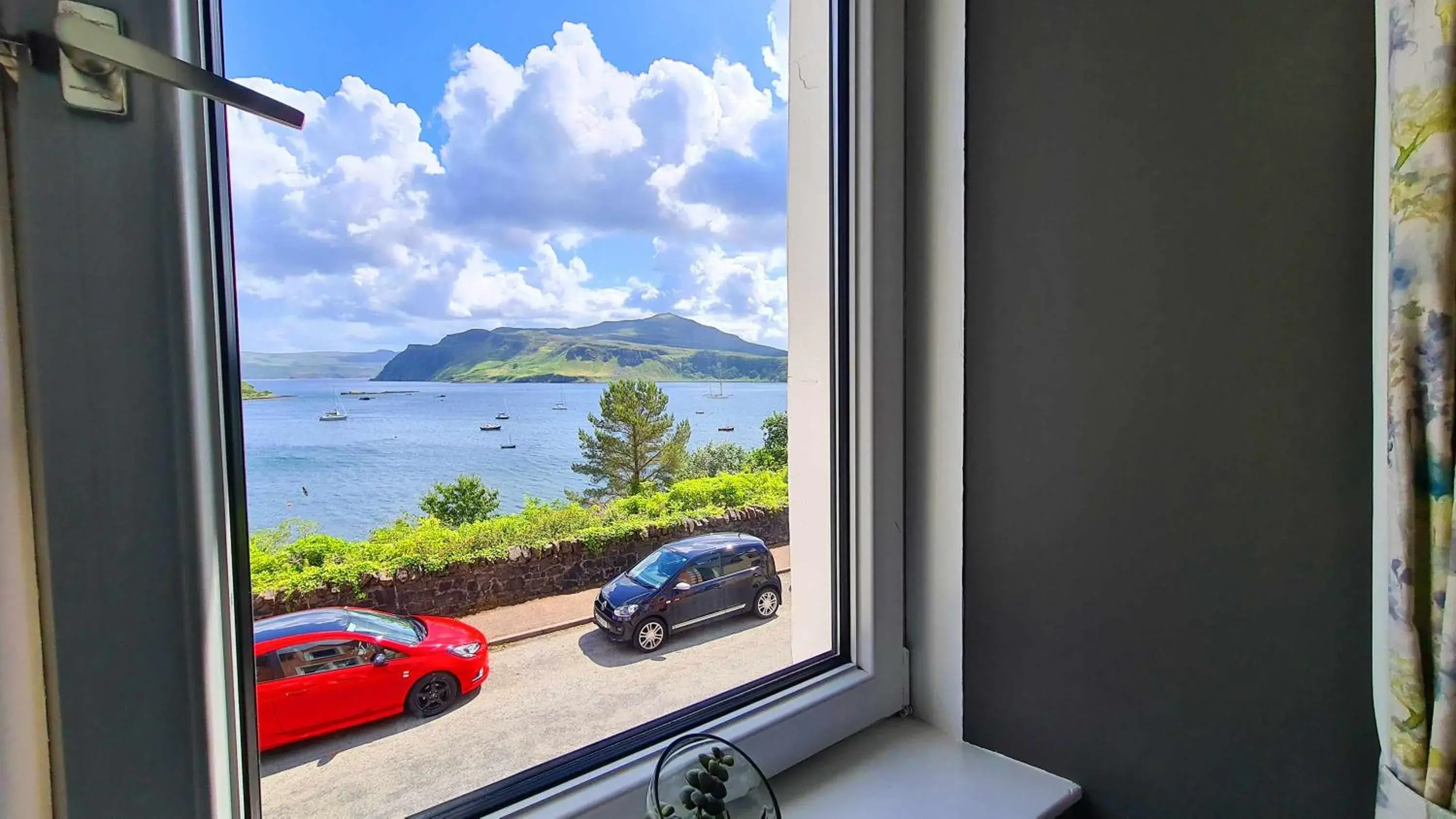 Standard Triple Room with Sea View in Rockview Standard Triple Room with Sea View in Rockview