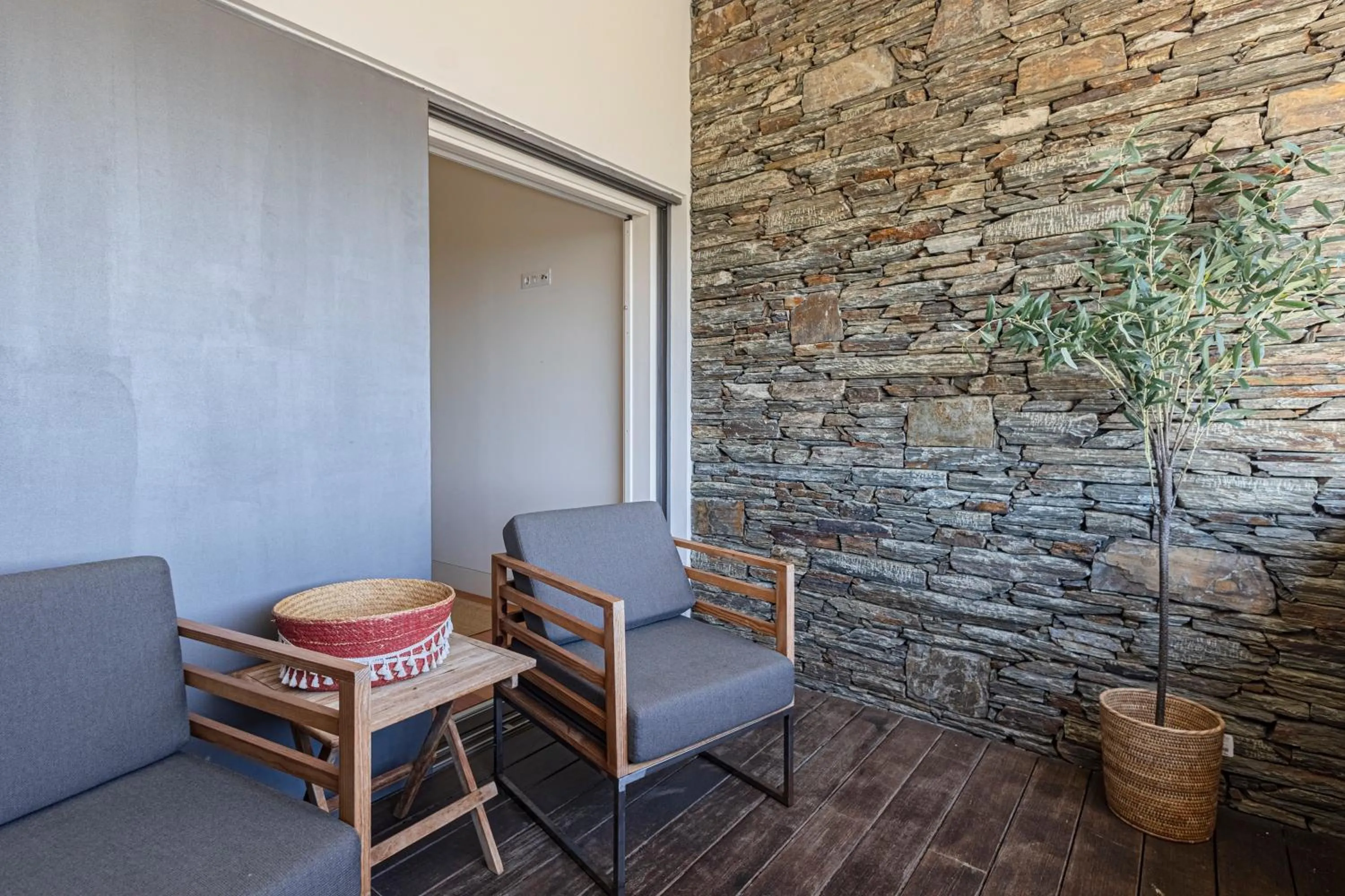 Quinta de Santa Cruz - Douro Land