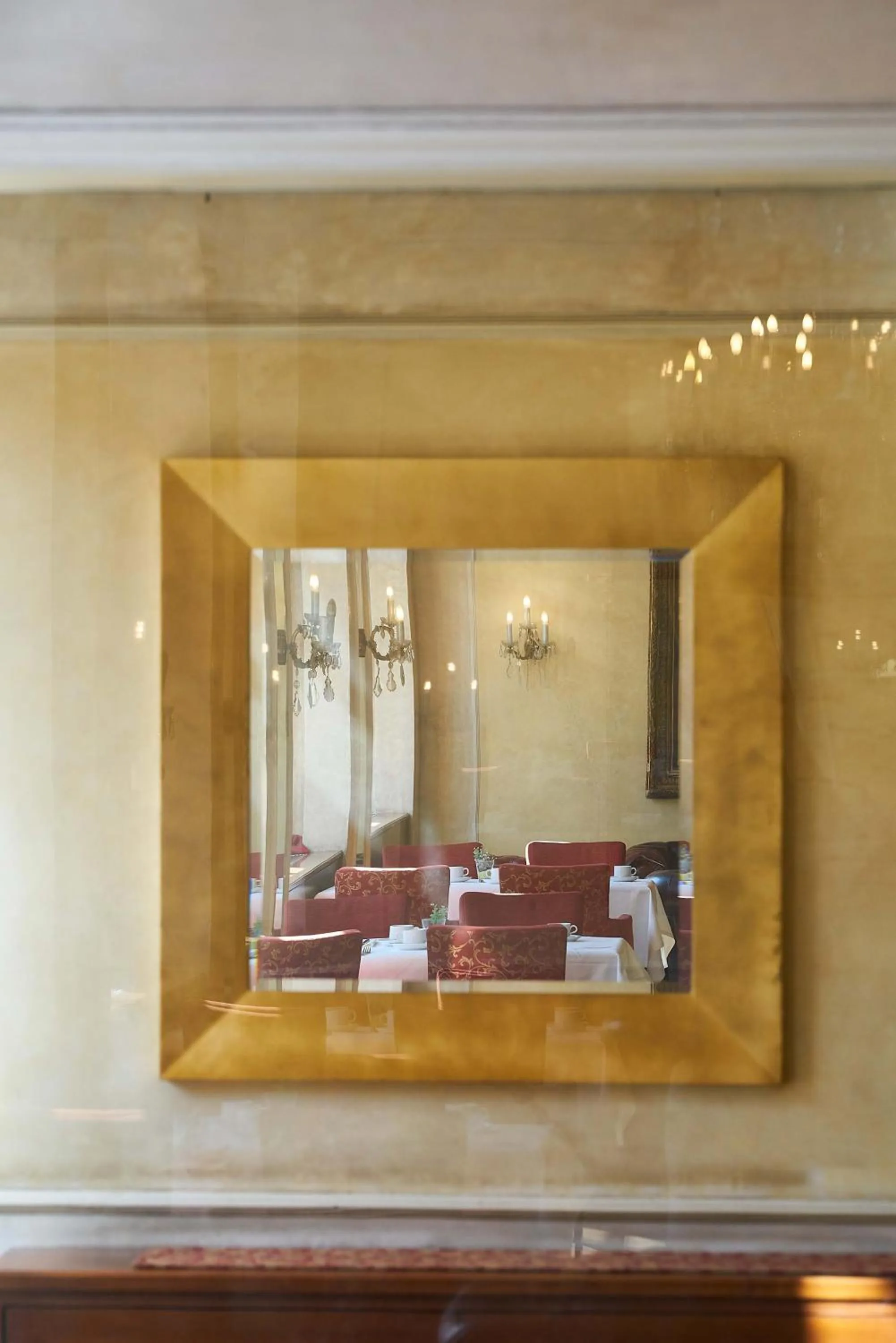 Seating area in Hotel Monopol - Central Station